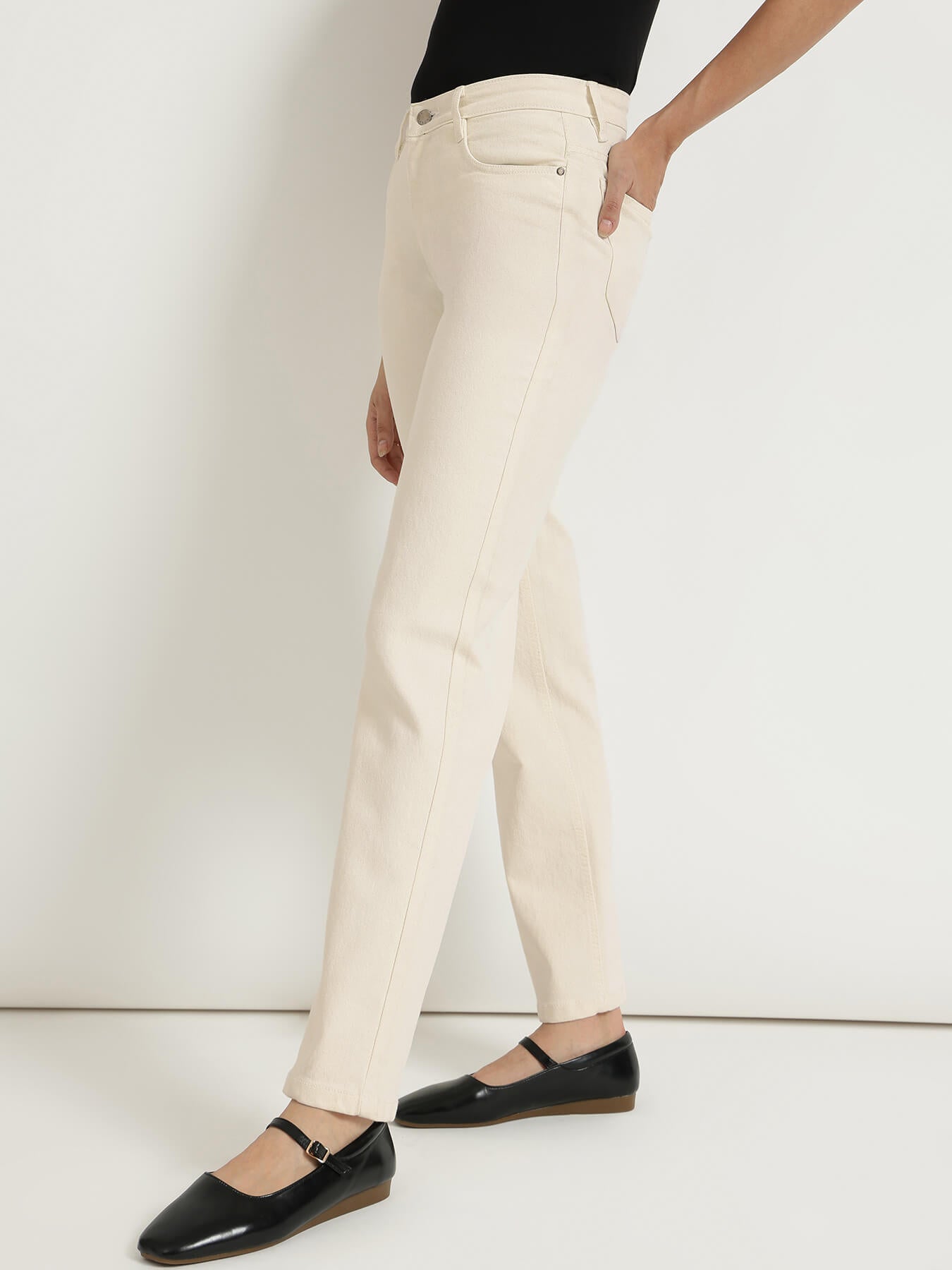 FableStreet Straight Fit Jeans - White