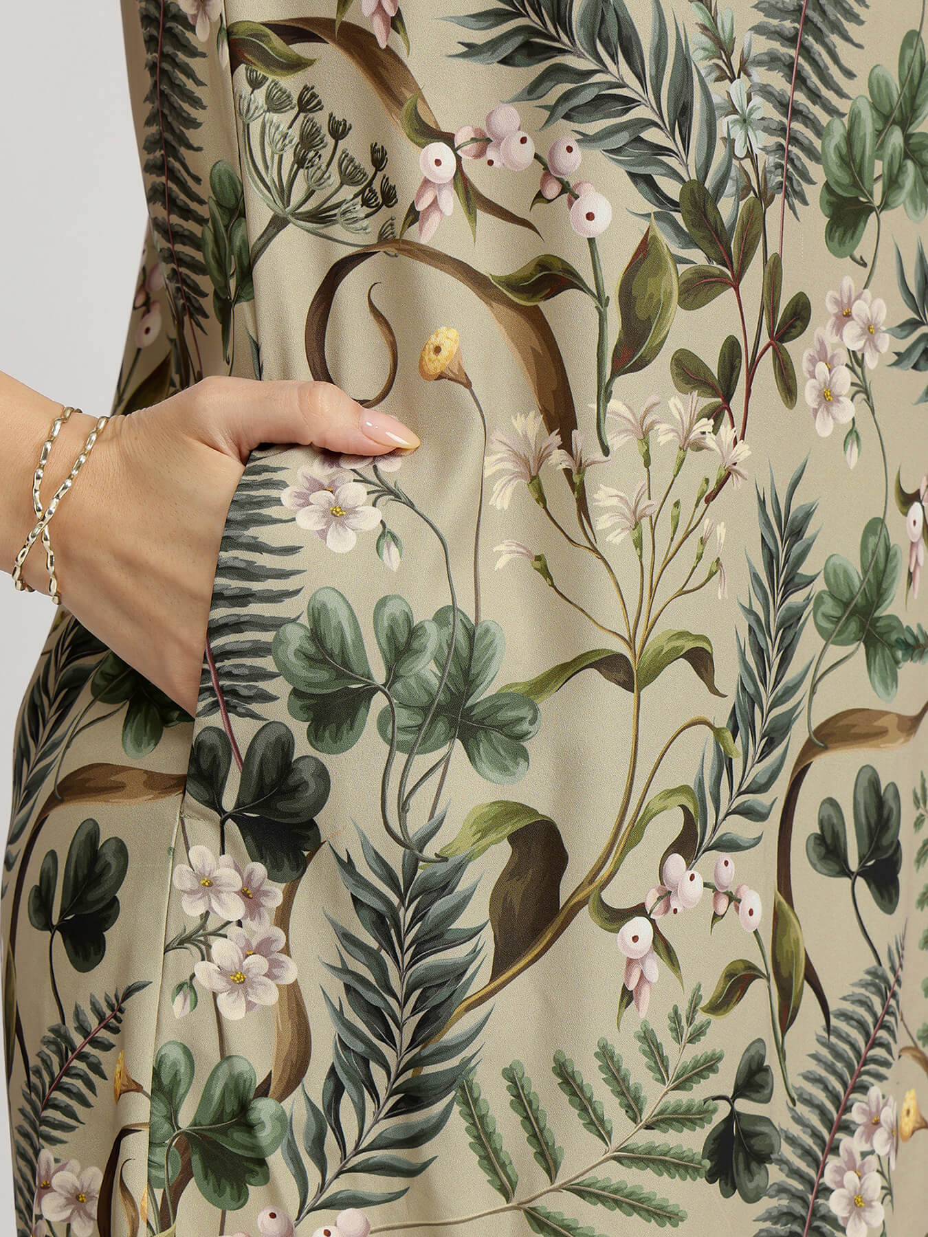 Floral Shift Dress - Beige