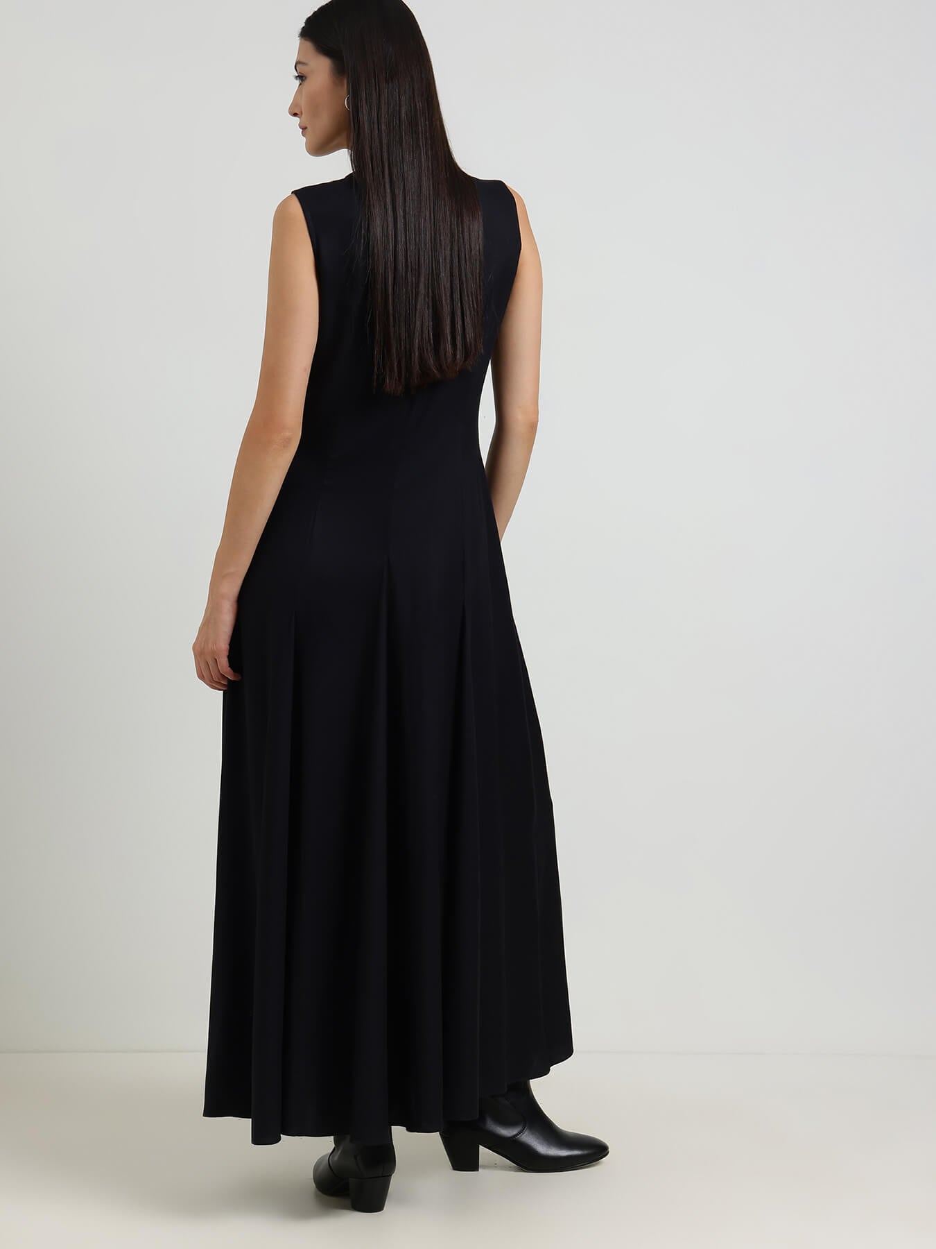 Fit & Flare Maxi Dress - Black