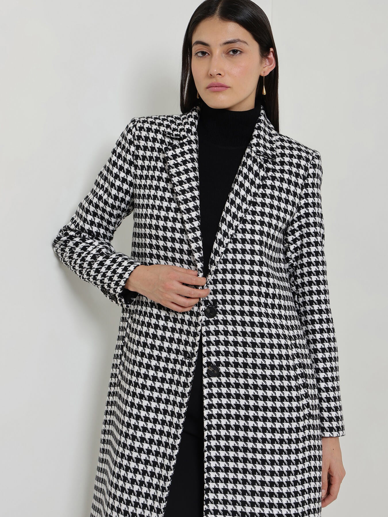 Single Breasted Tweed Long Overcoat - Black