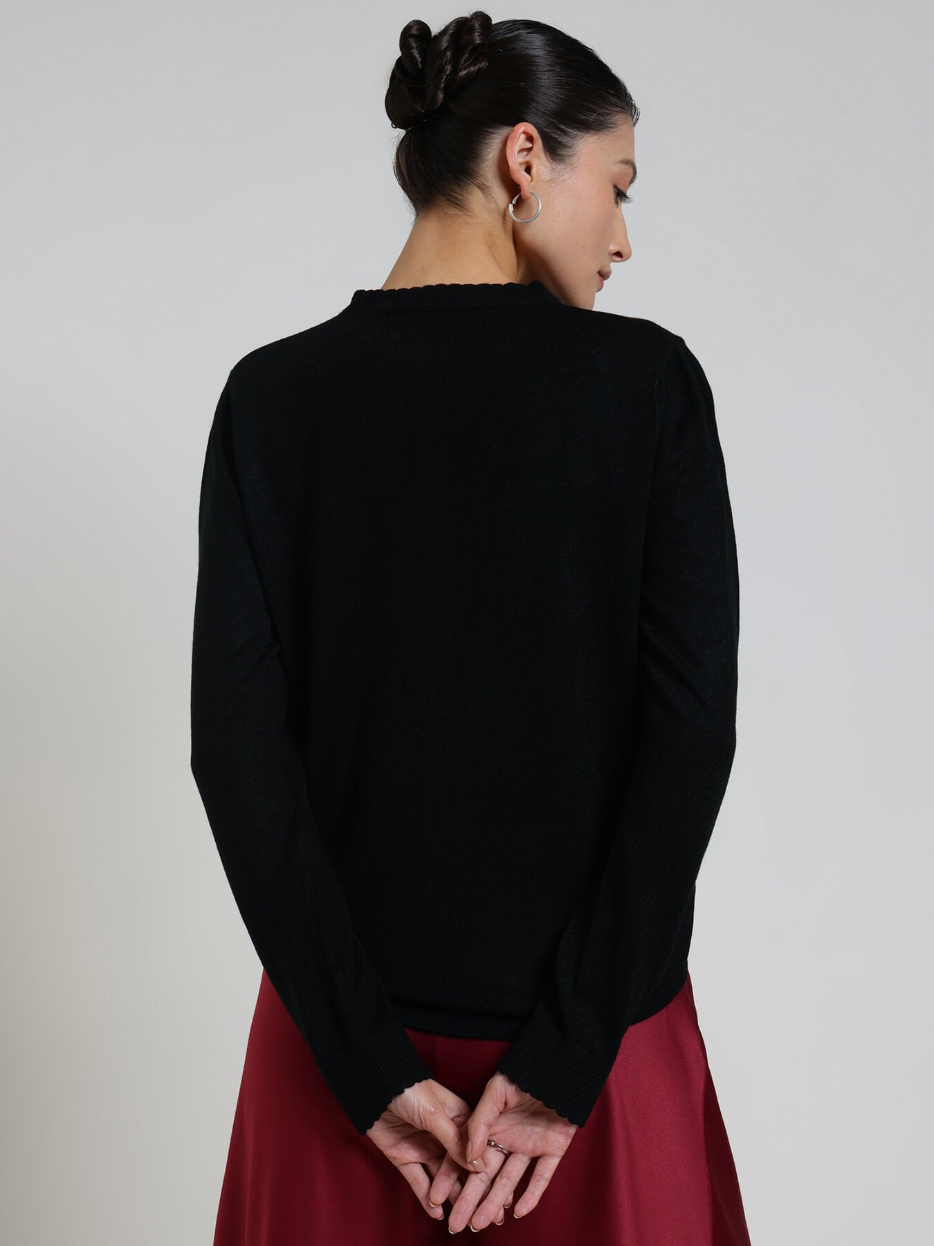 LivSoft Round Neck Cardigan - Black