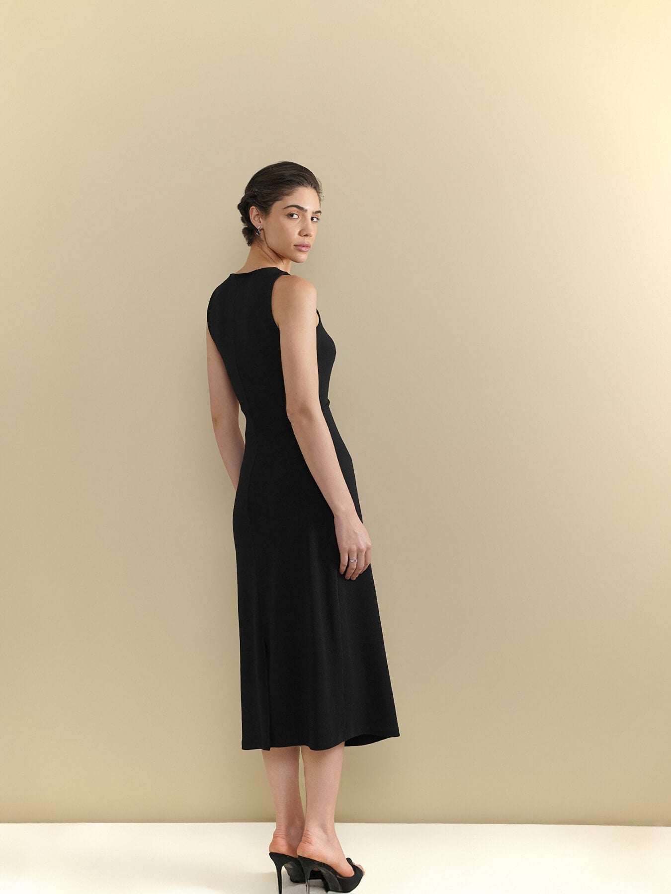Bodycon Cutout Midi Dress - Black