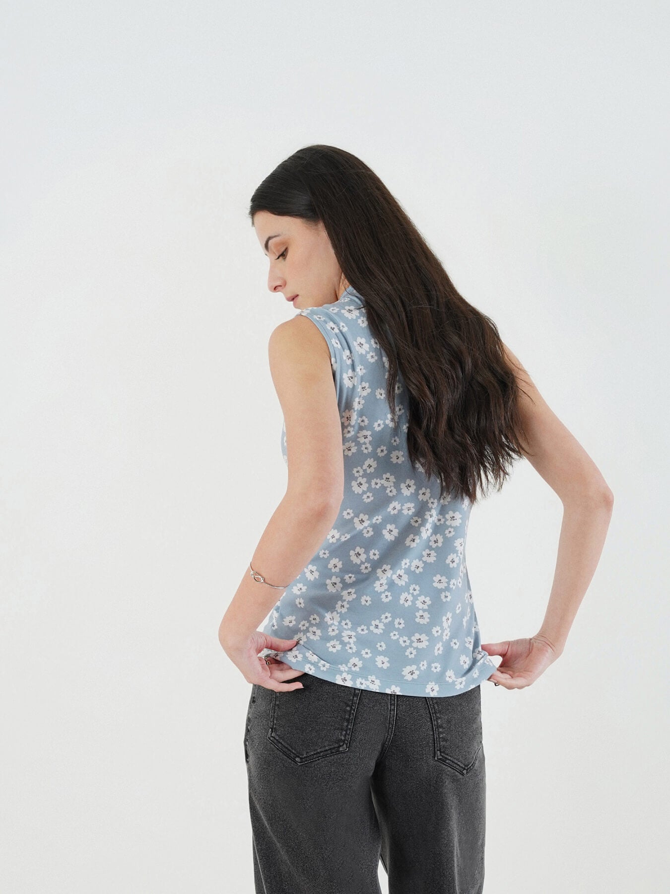 Floral Top - Grey