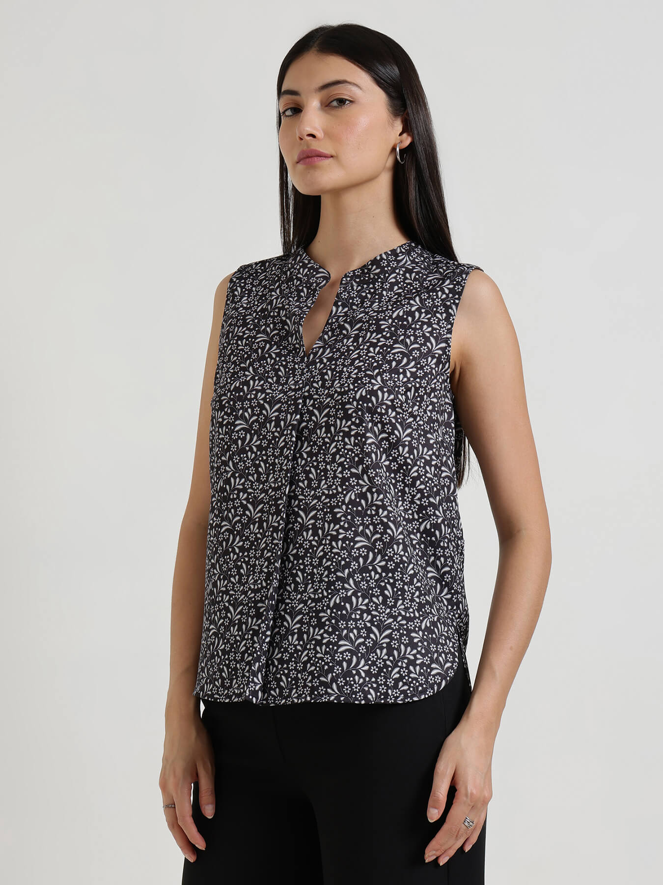 Floral Mandarin Neck Top - Black