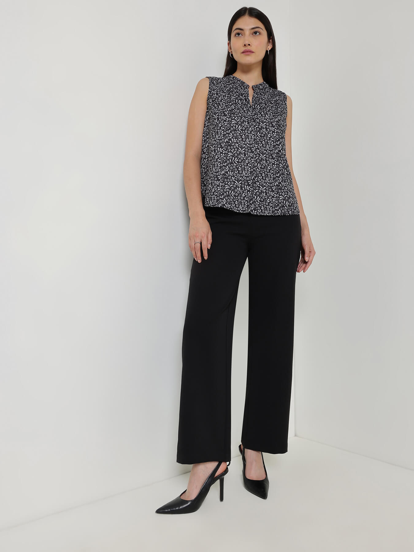 Floral Mandarin Neck Top - Black