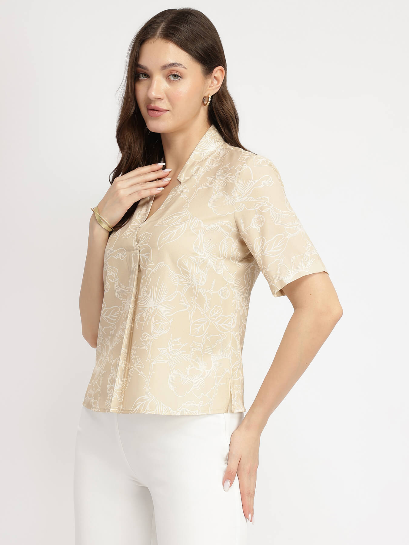 Floral Front Pleat Top - Beige