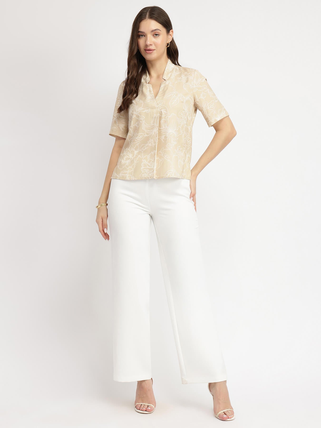 Floral Front Pleat Top - Beige