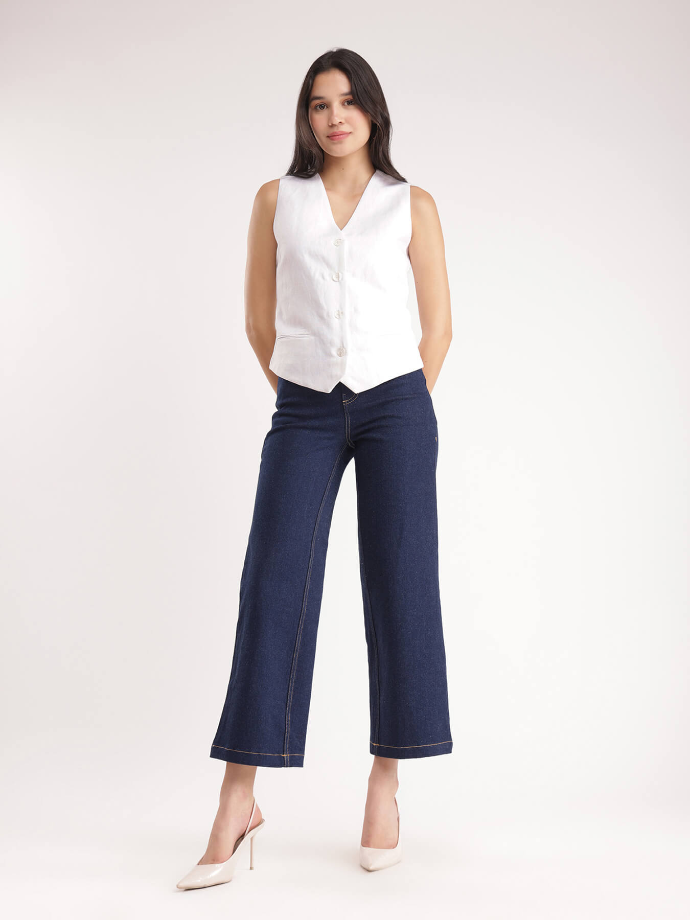 Linen Waistcoat - White