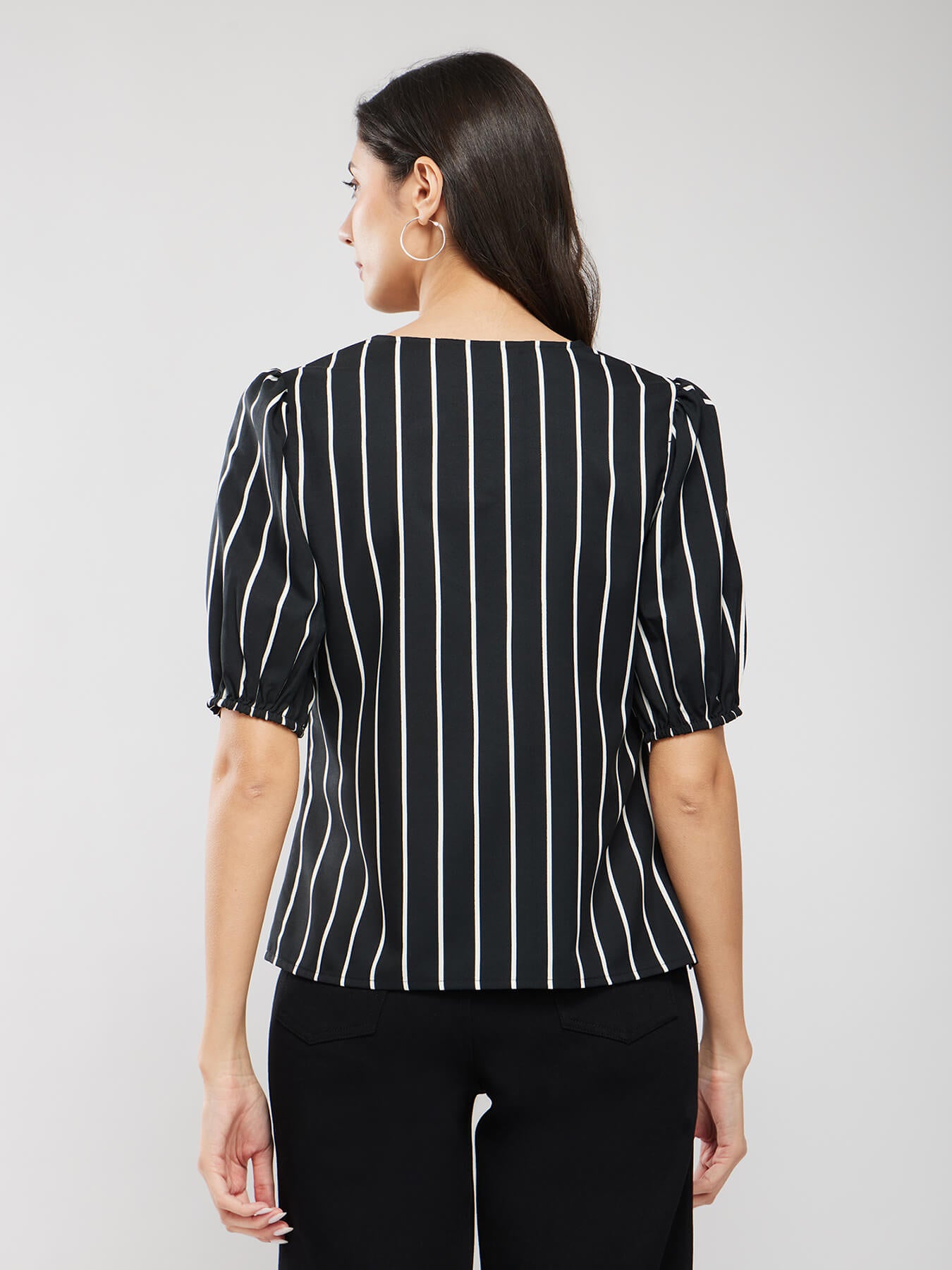 Puff Sleeves Striped Top - Black