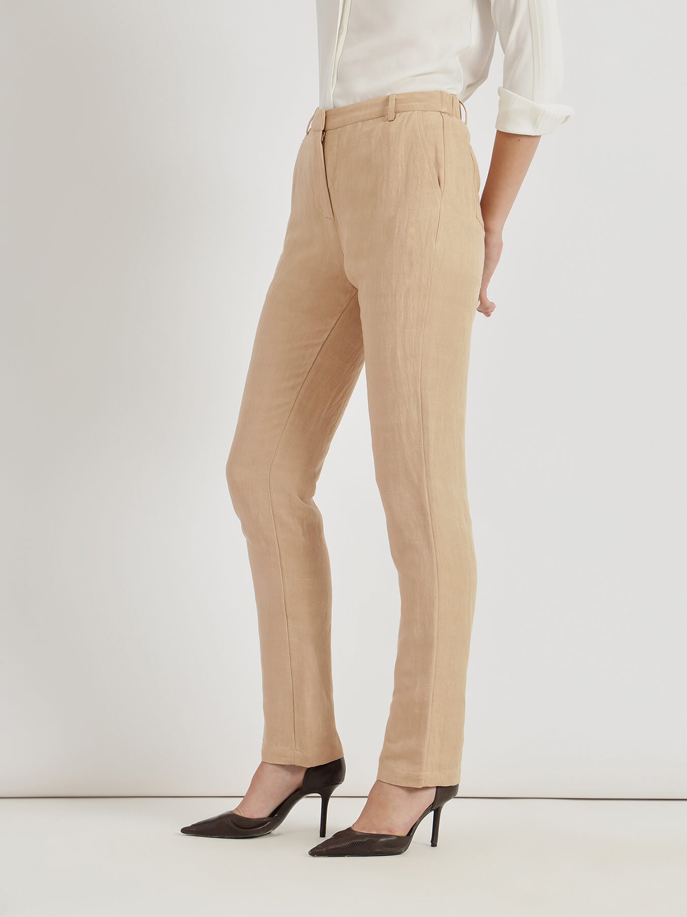 Linen Mid Rise Tapered Trousers - Beige