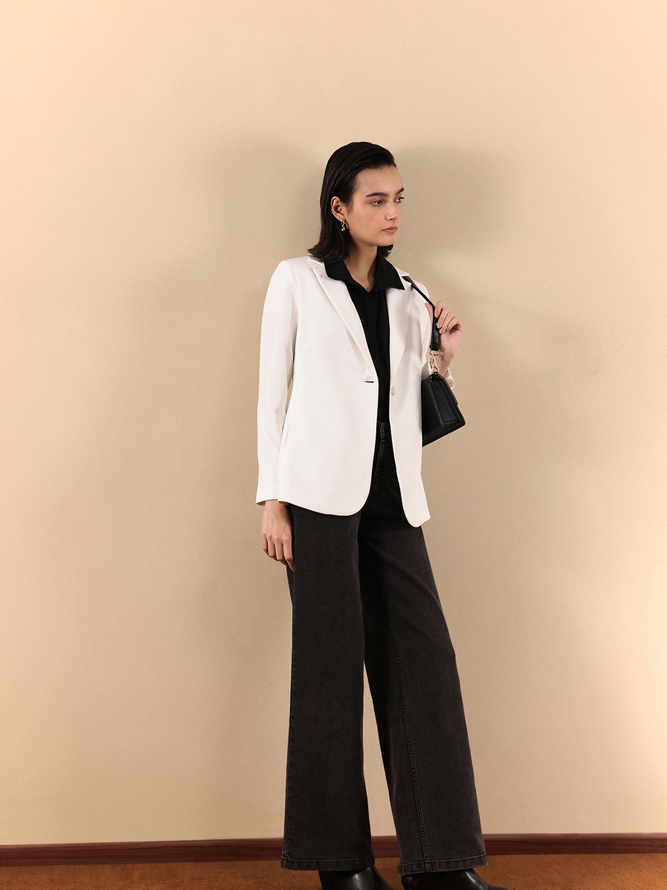 Single Breasted Blazer - Off White