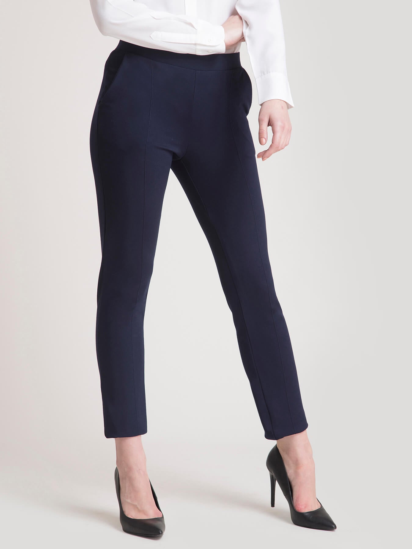 LivIn Straight Pants - Navy