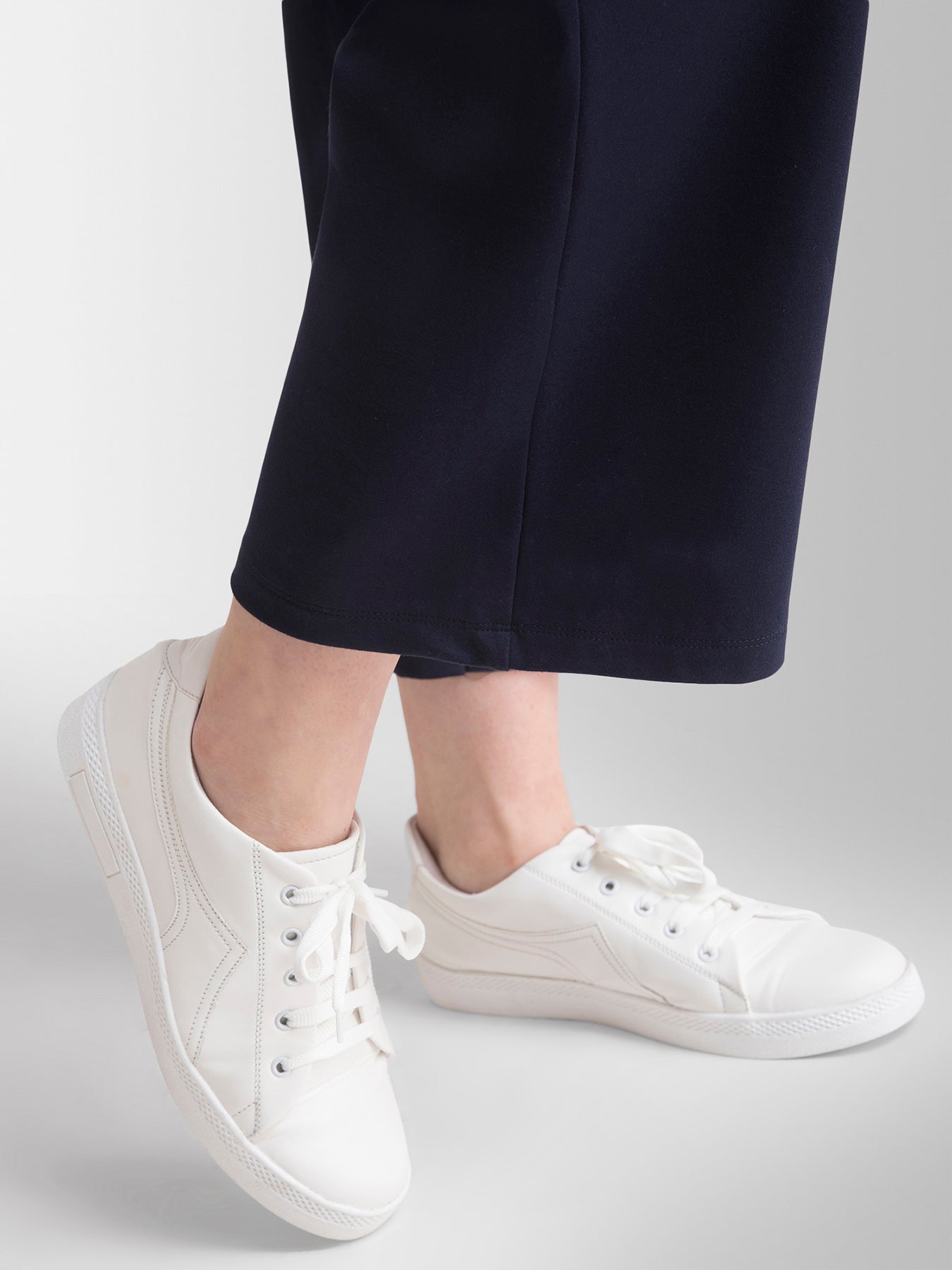 LivIn Culottes - Navy