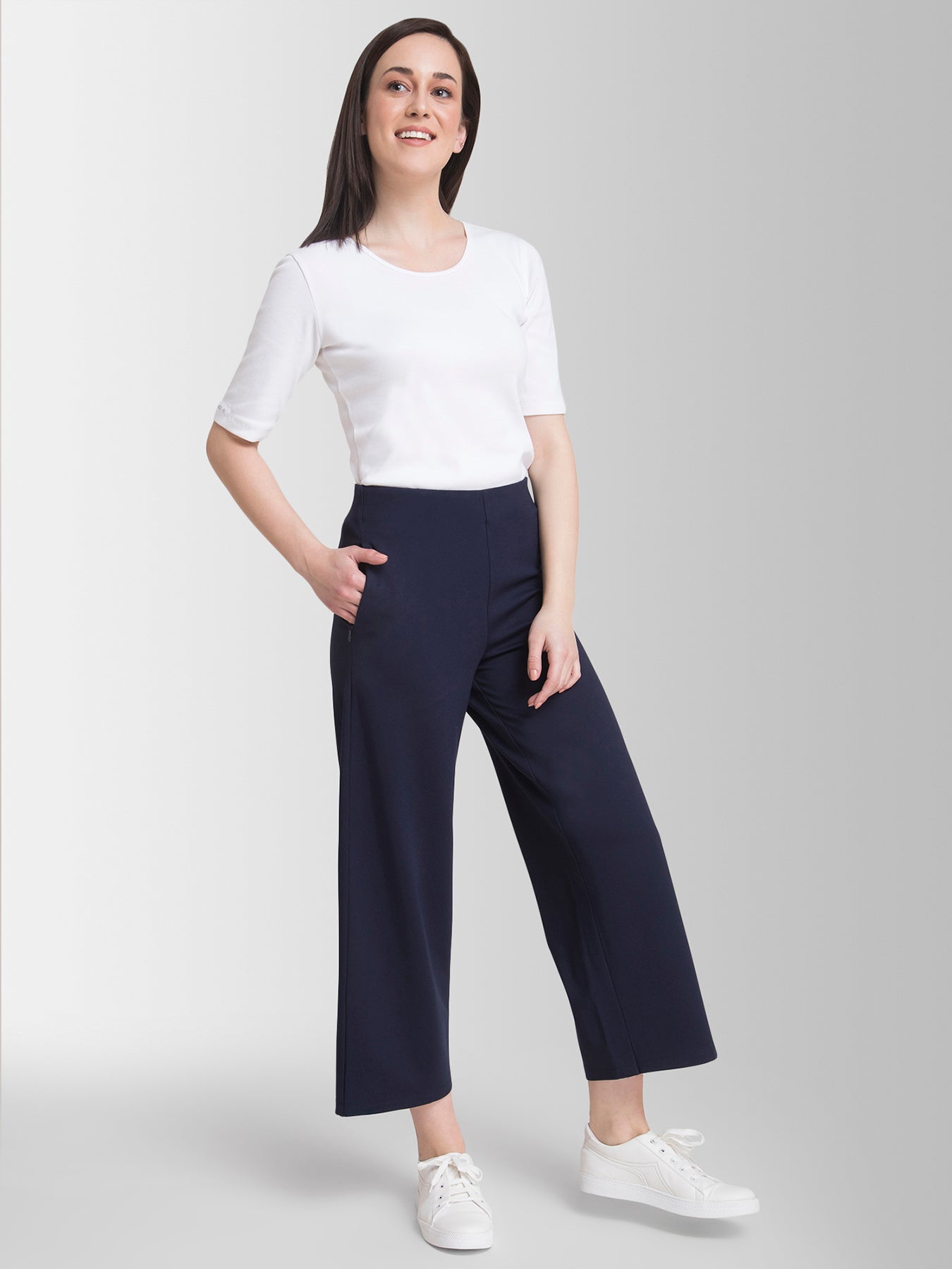LivIn Culottes - Navy