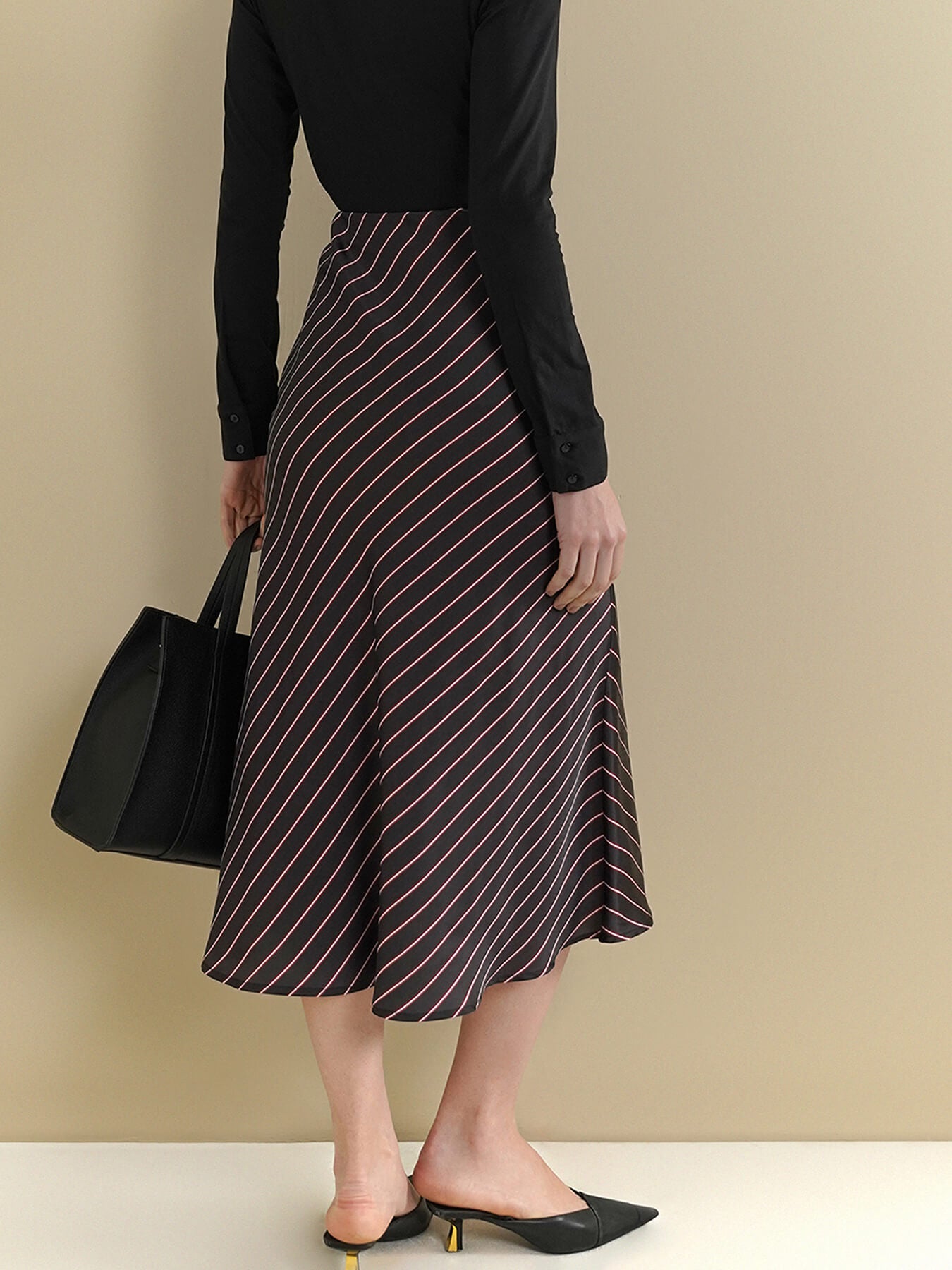 Satin Striped Flared Skirt - Black