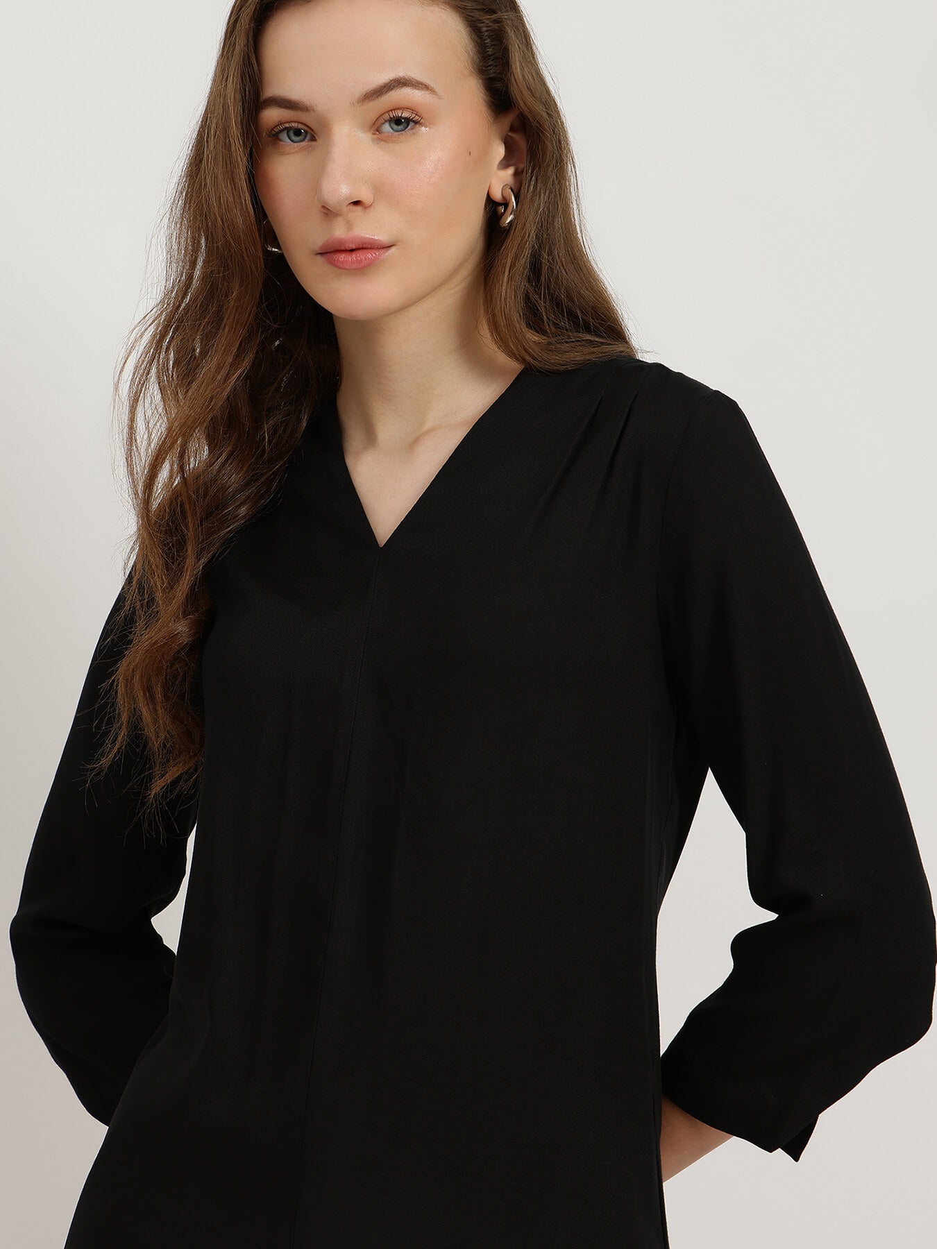 Cutout Sleeve Top - Black