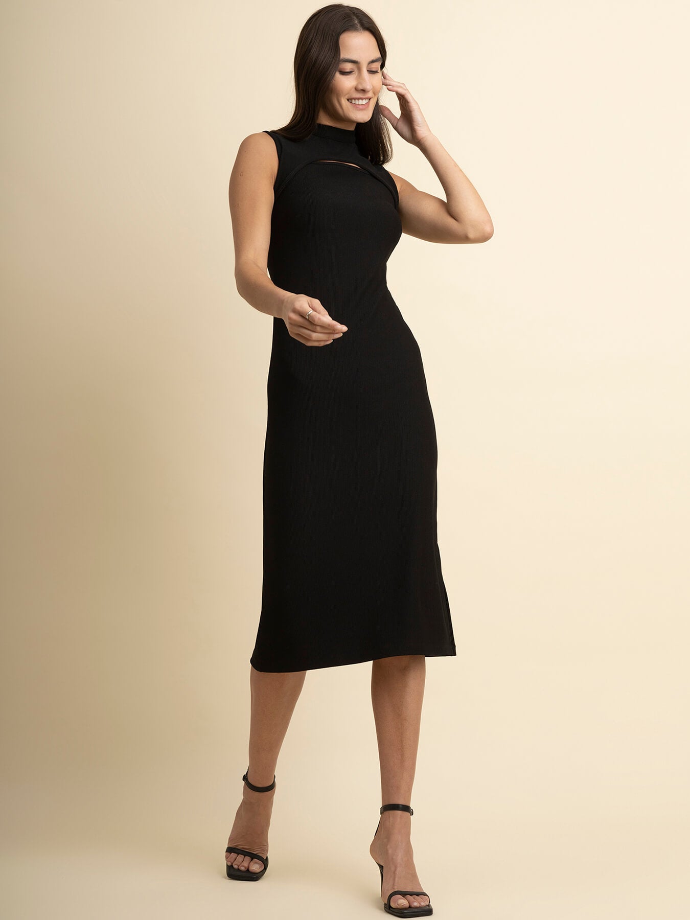 LivIn Cutout Detail Dress - Black