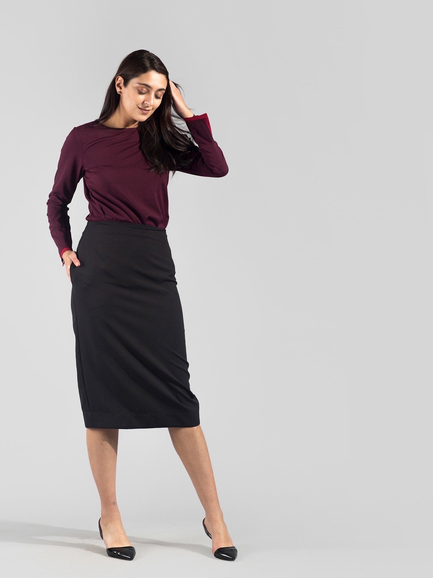 Layered Contrast Cuff Top - Maroon