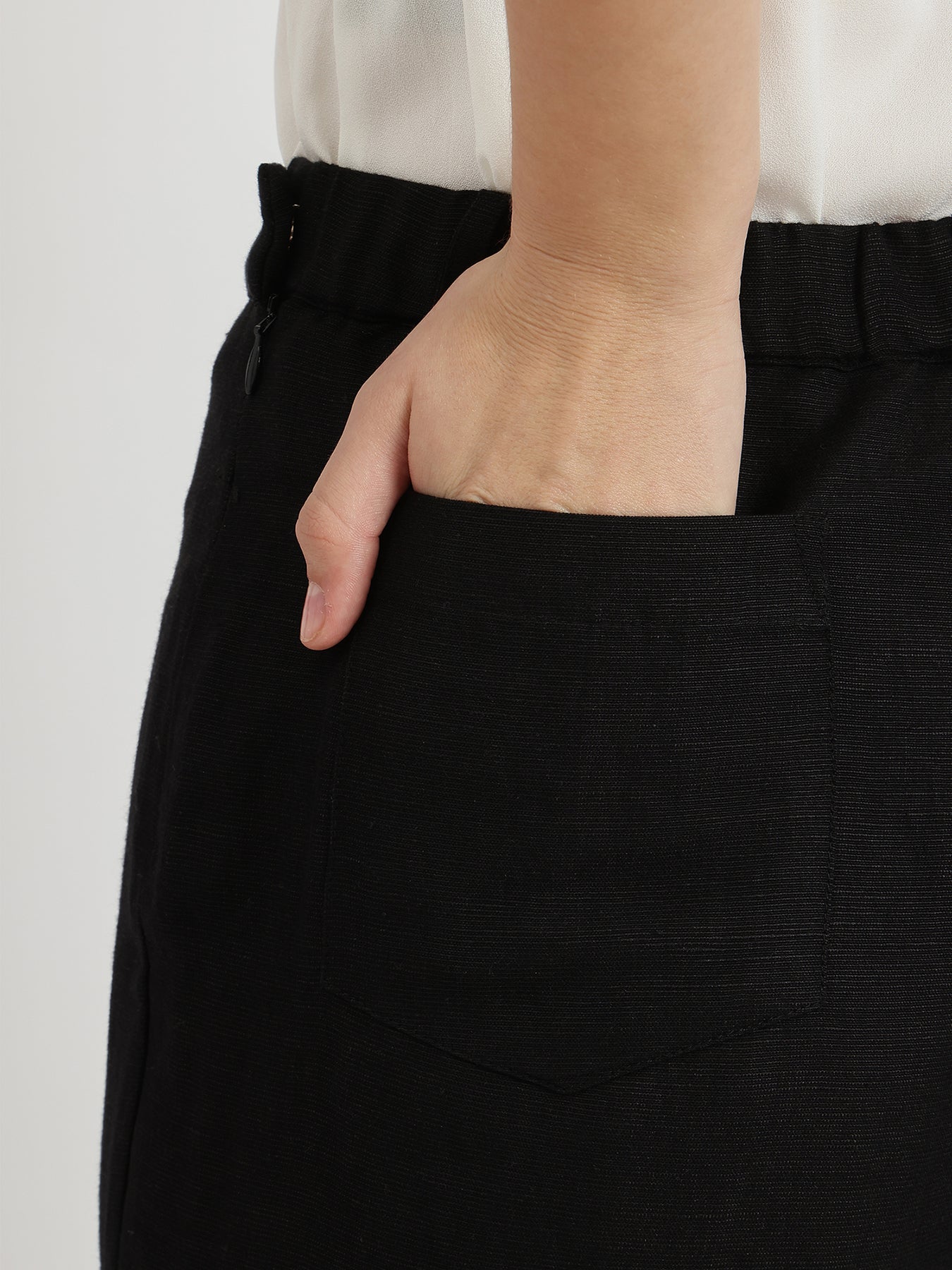 Linen Mid Rise Wide Leg Trousers - Black