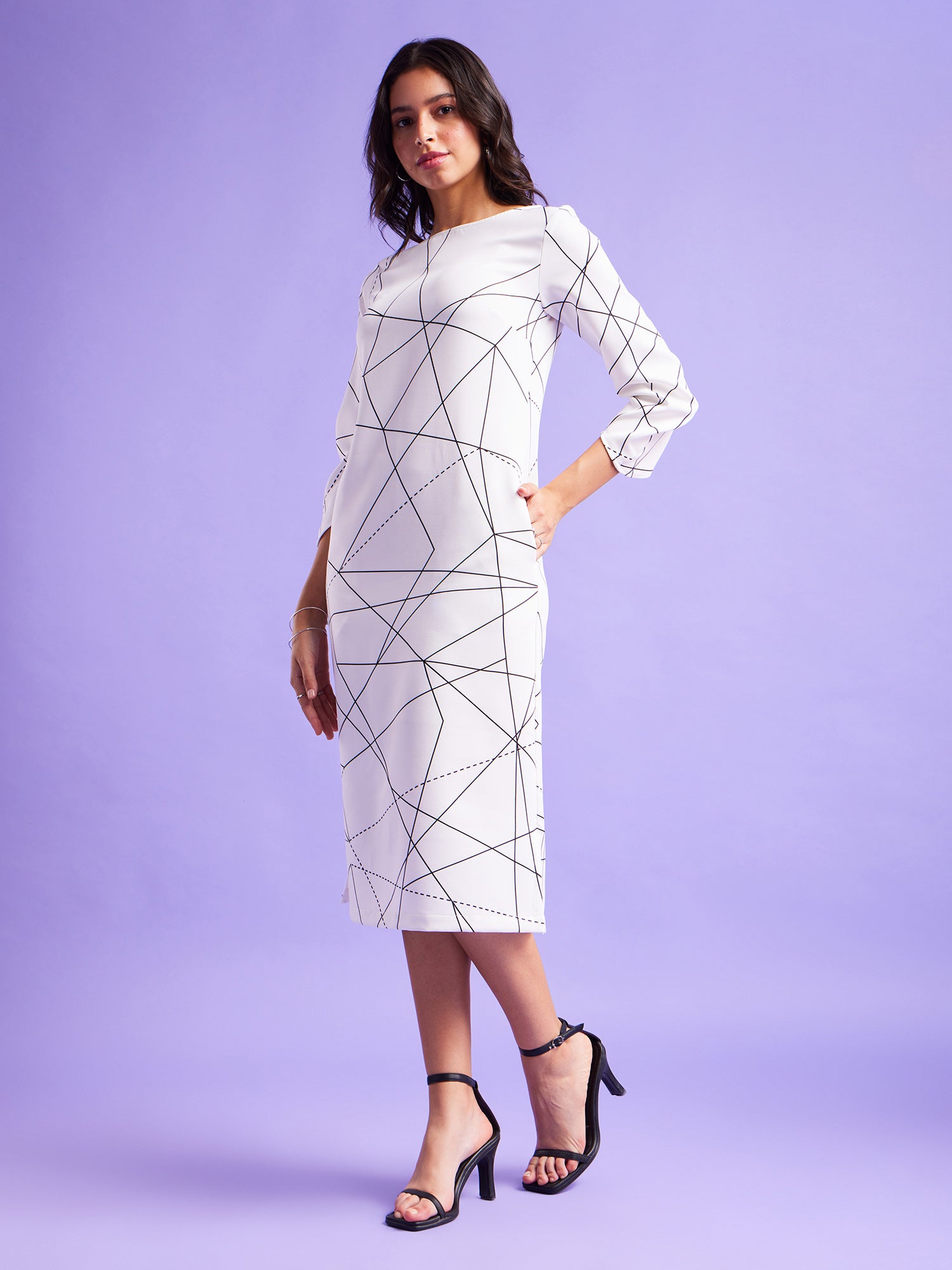 Geometric Print Shift Dress - White And Black