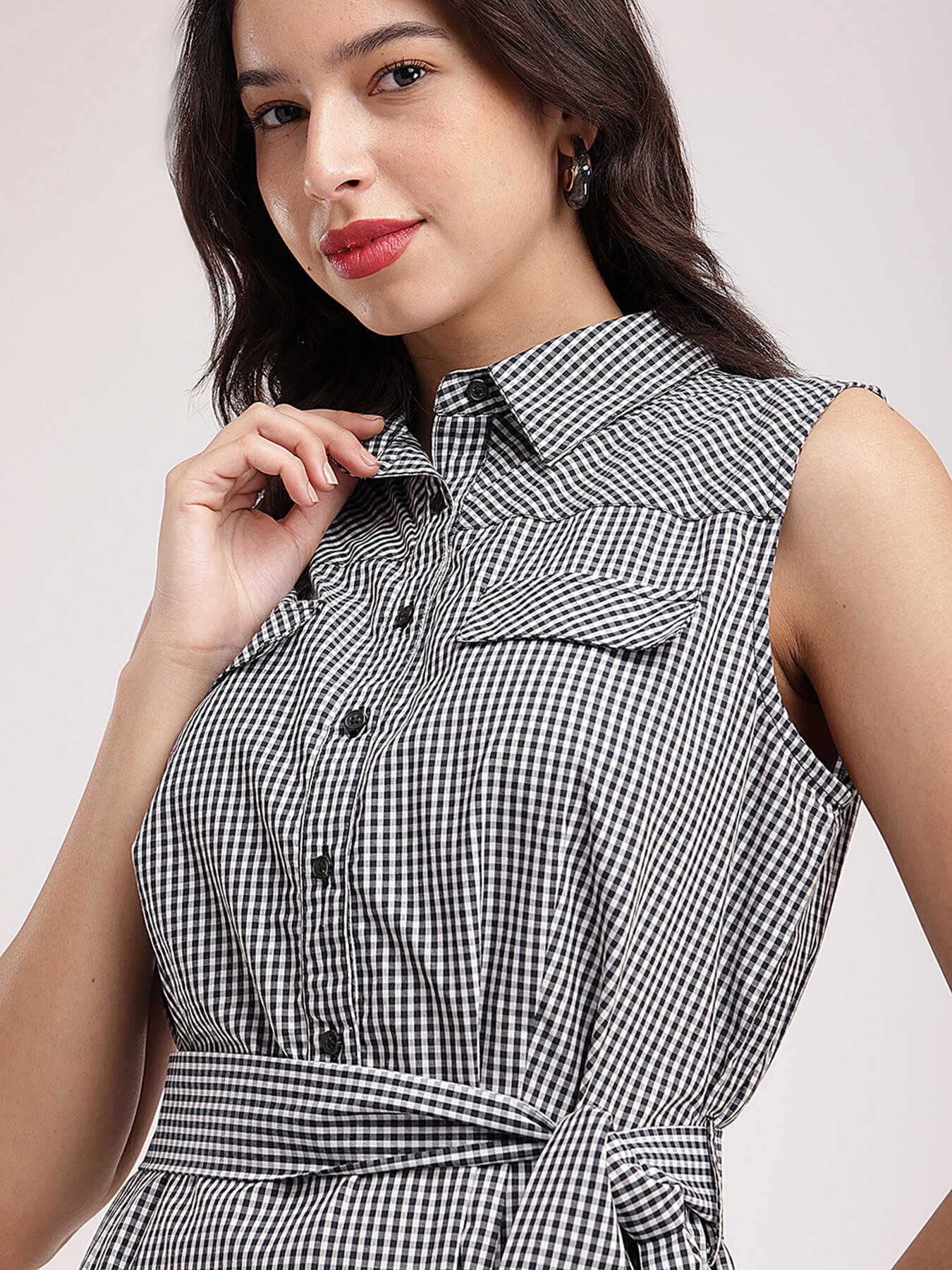 Collared Check Tie Up Dress - Black and White