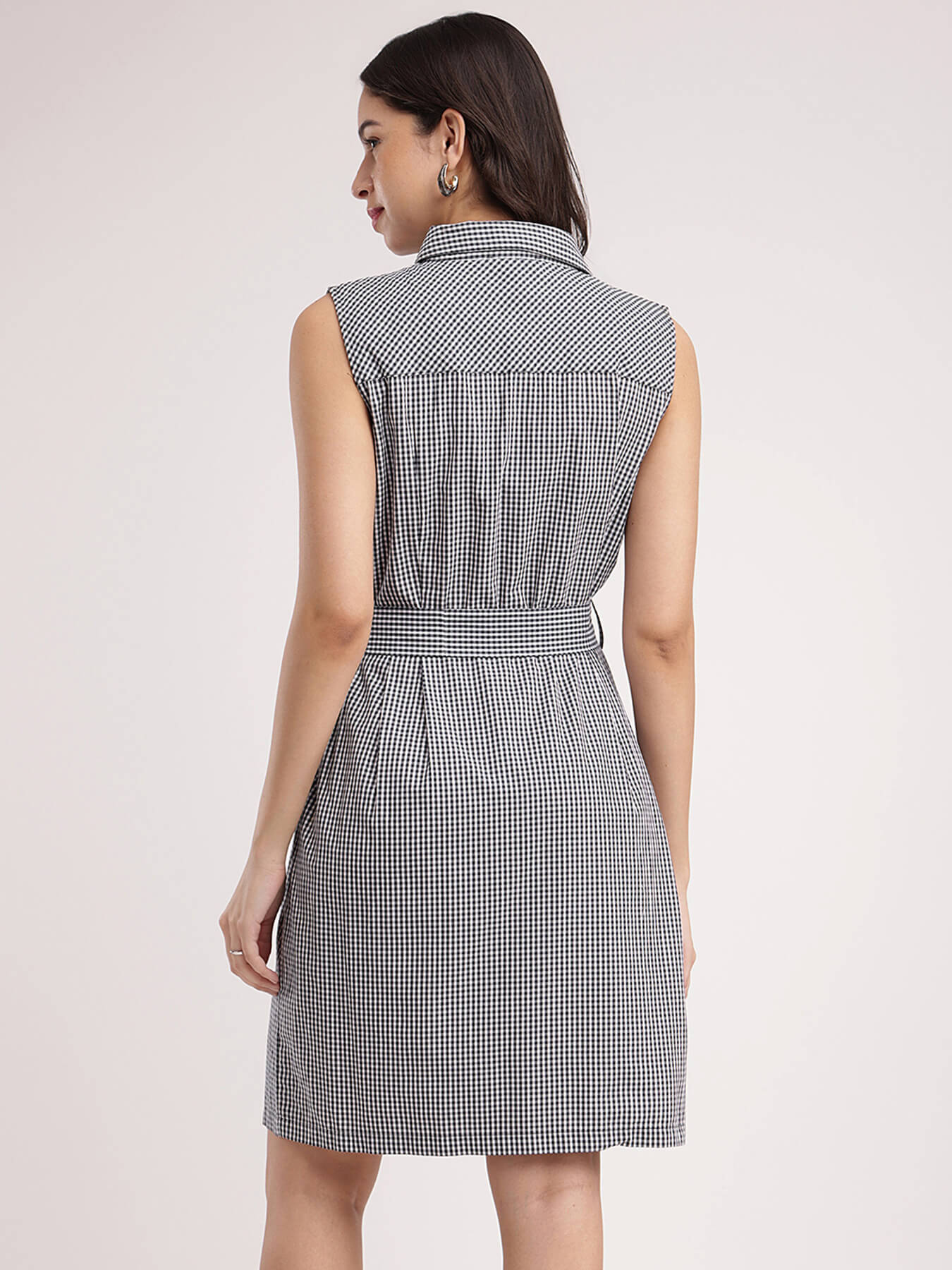 Collared Check Tie Up Dress - Black and White
