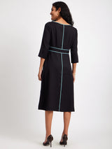 Colour Block Solid Dress - Black And Sap Green