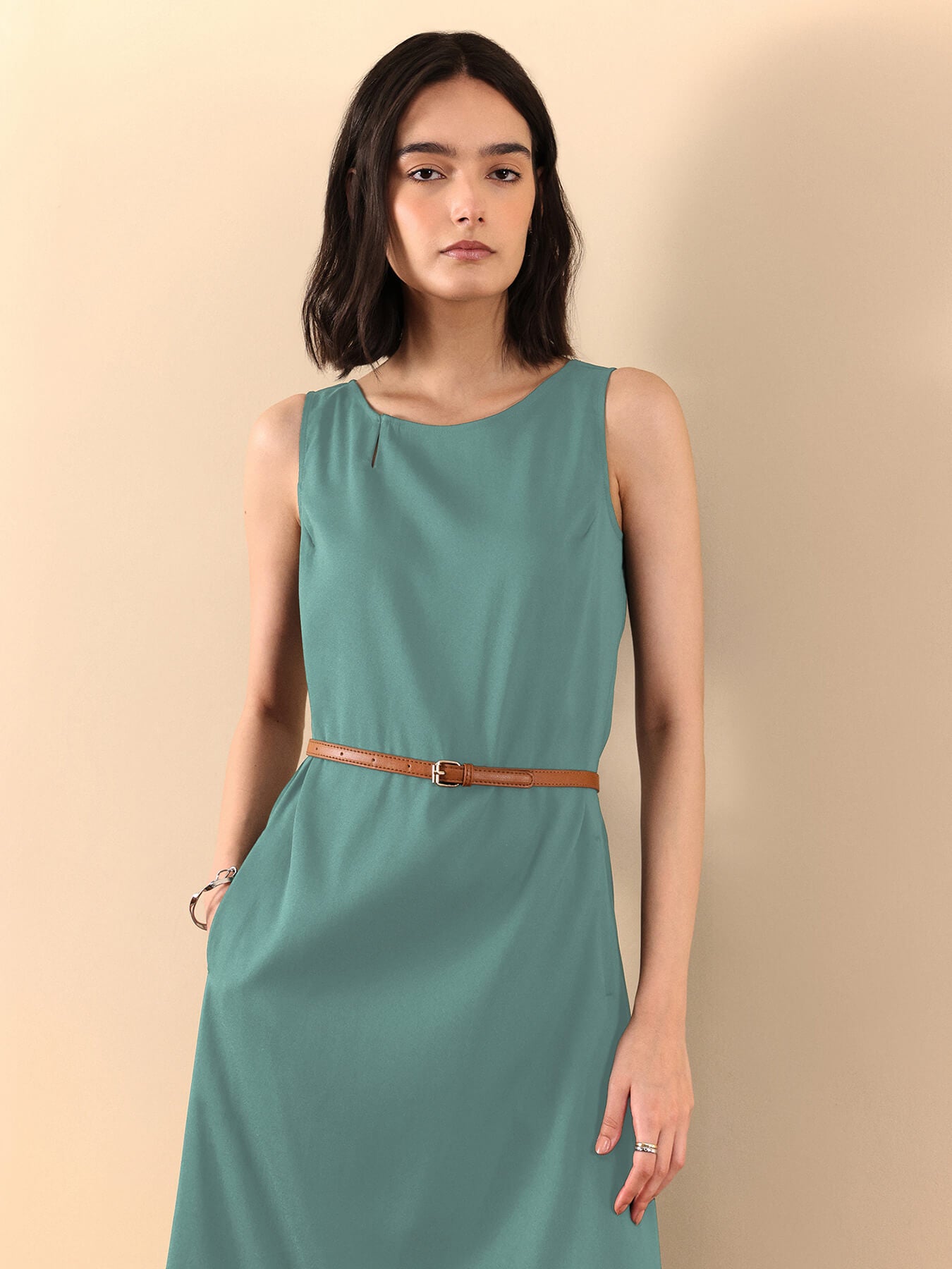 Round Neck Midi Dress - Green