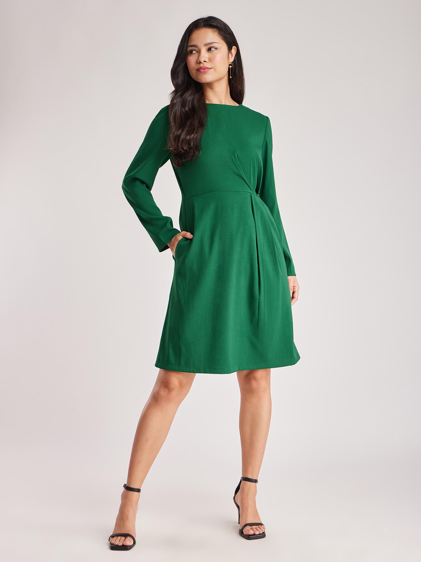 Solid Pleated Dress - Green