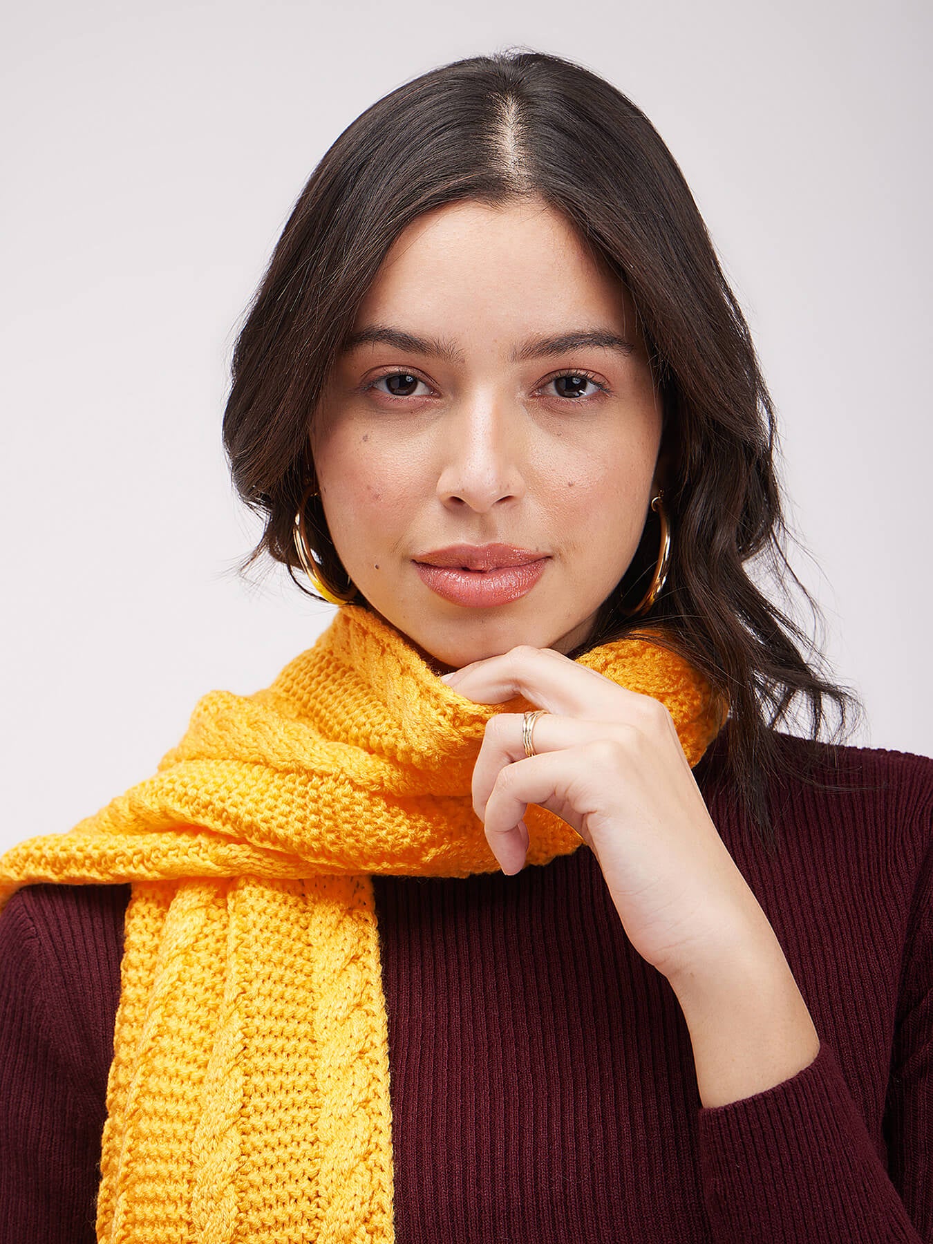 LivSoft Cable Knit Muffler - Yellow