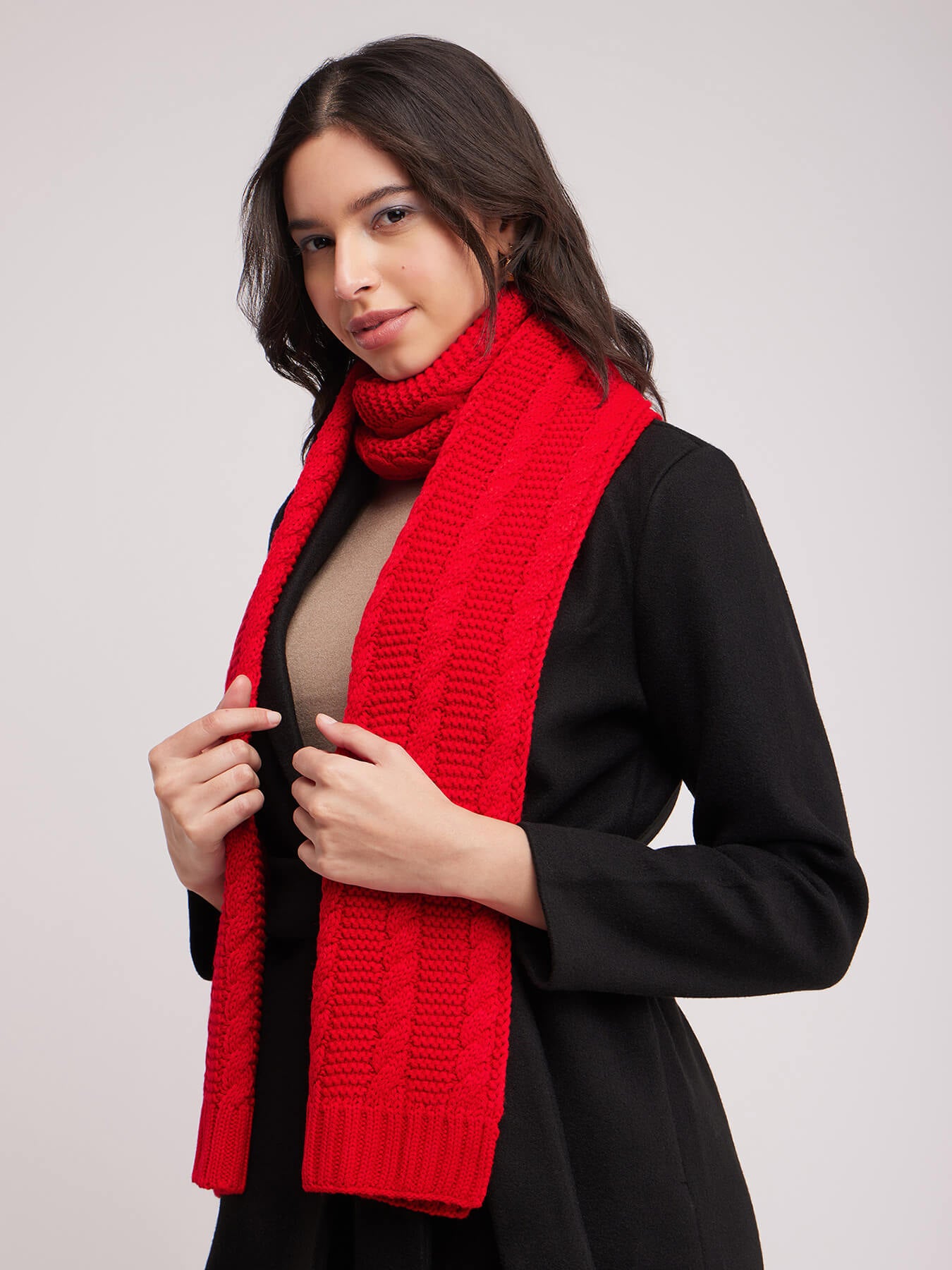 LivSoft Cable Knit Muffler - Red