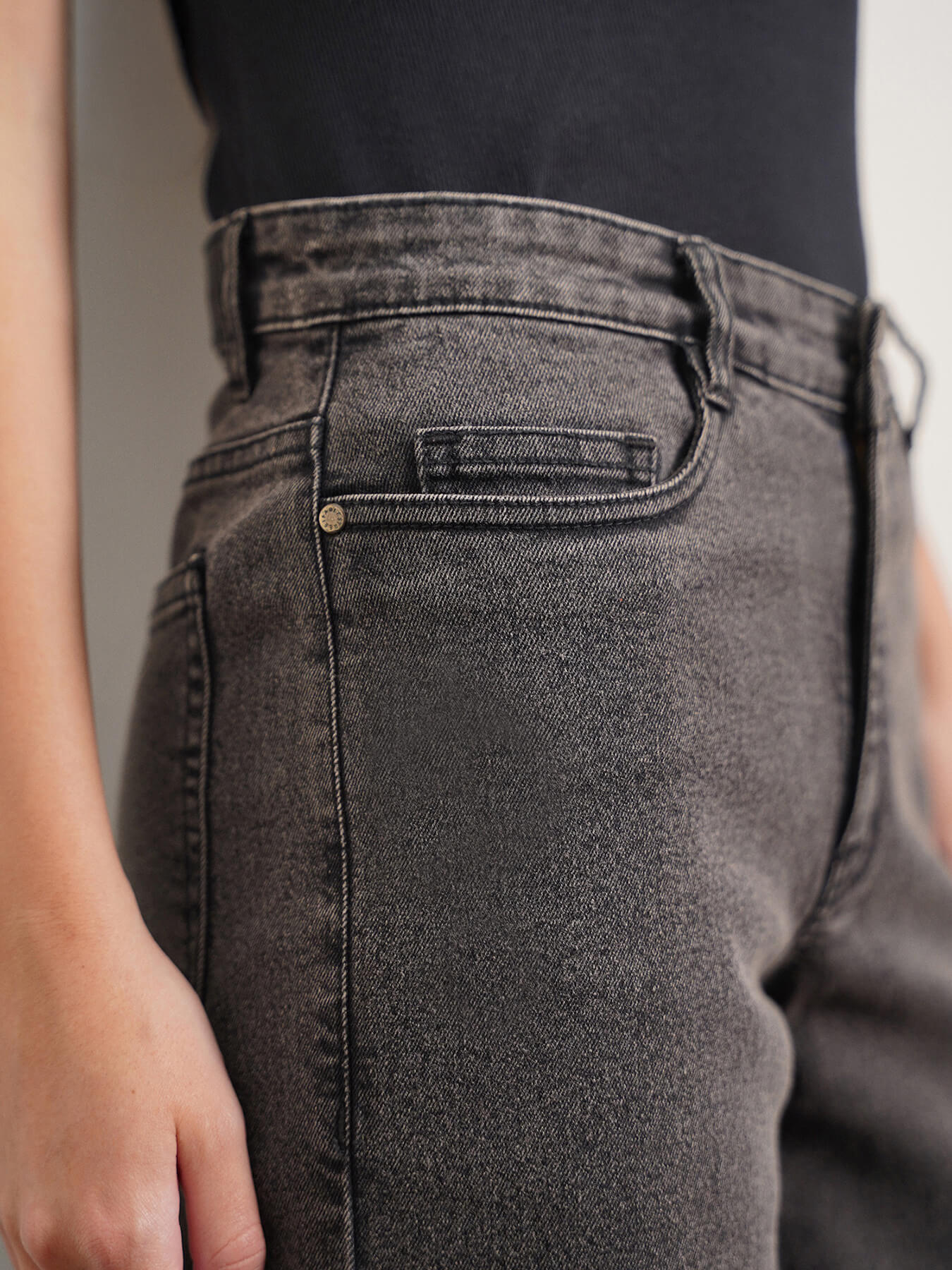 Super Wide Leg Jeans - Dark Grey