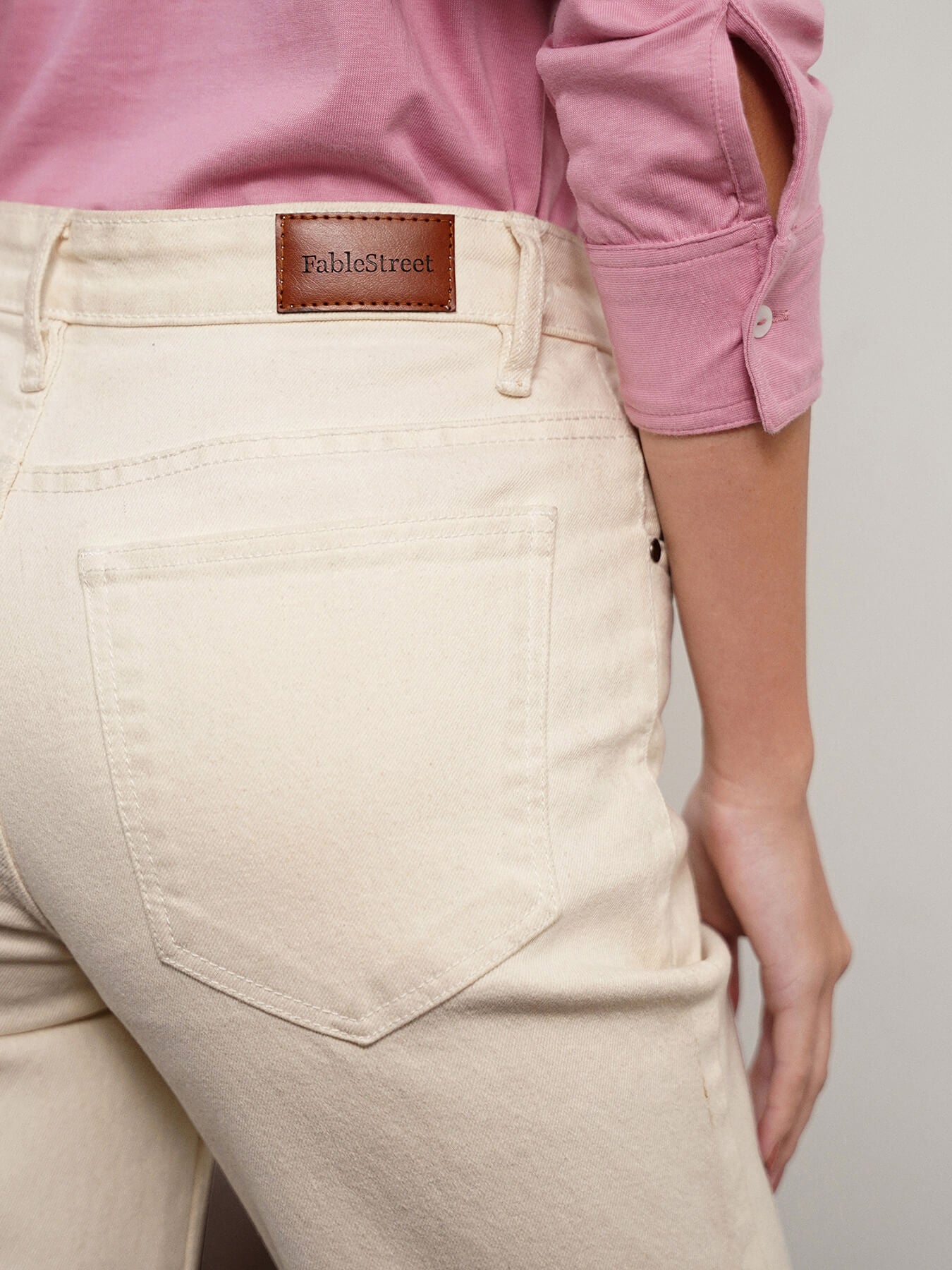 Mom Fit Jeans - Off White