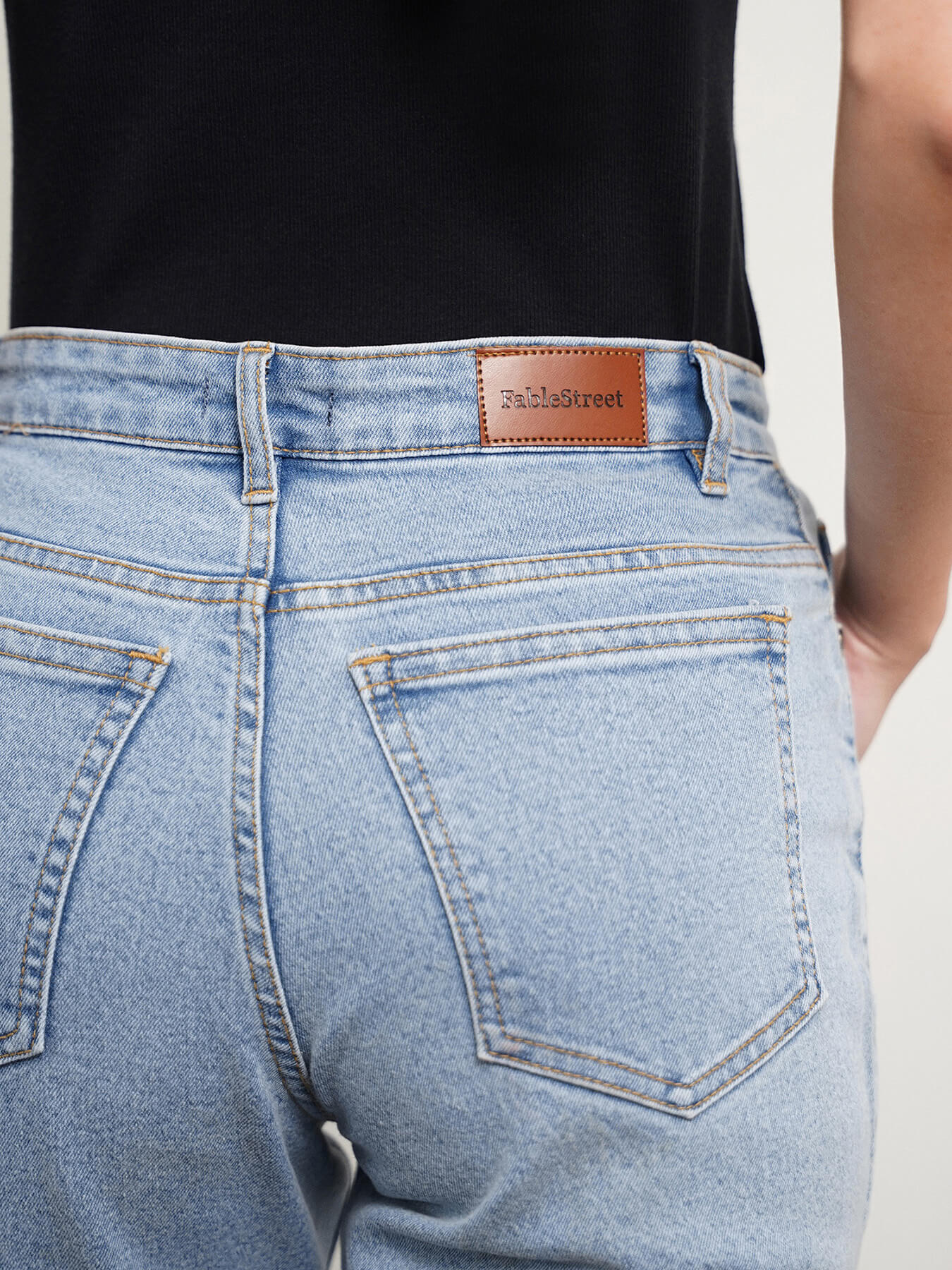Straight Fit Jeans - Ice Blue