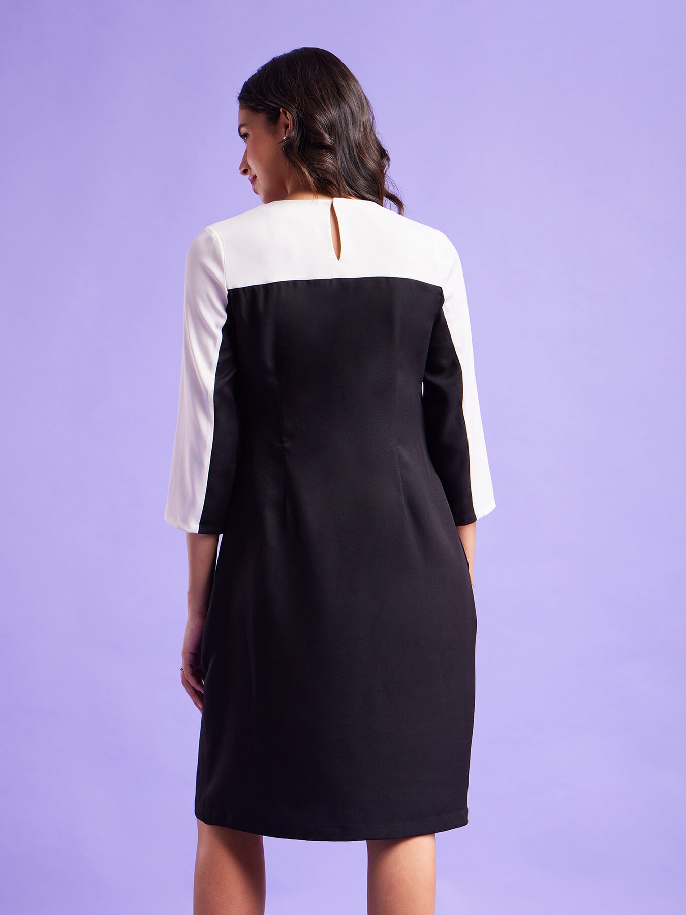 Colour Block Shift Dress - Black And White