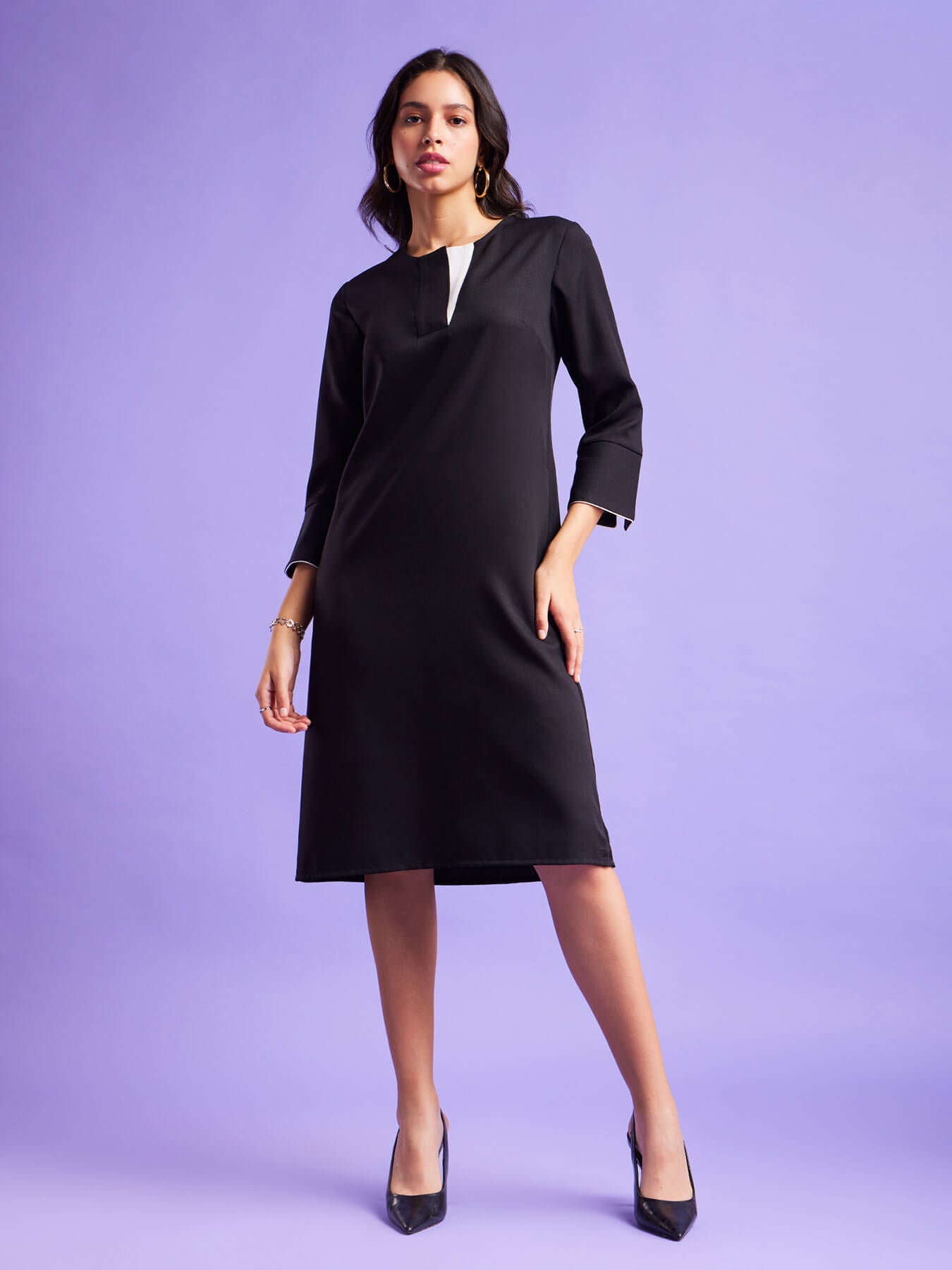 V Neck Shift Dress - Black