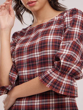 Round Neck Shift Dress - Maroon And White