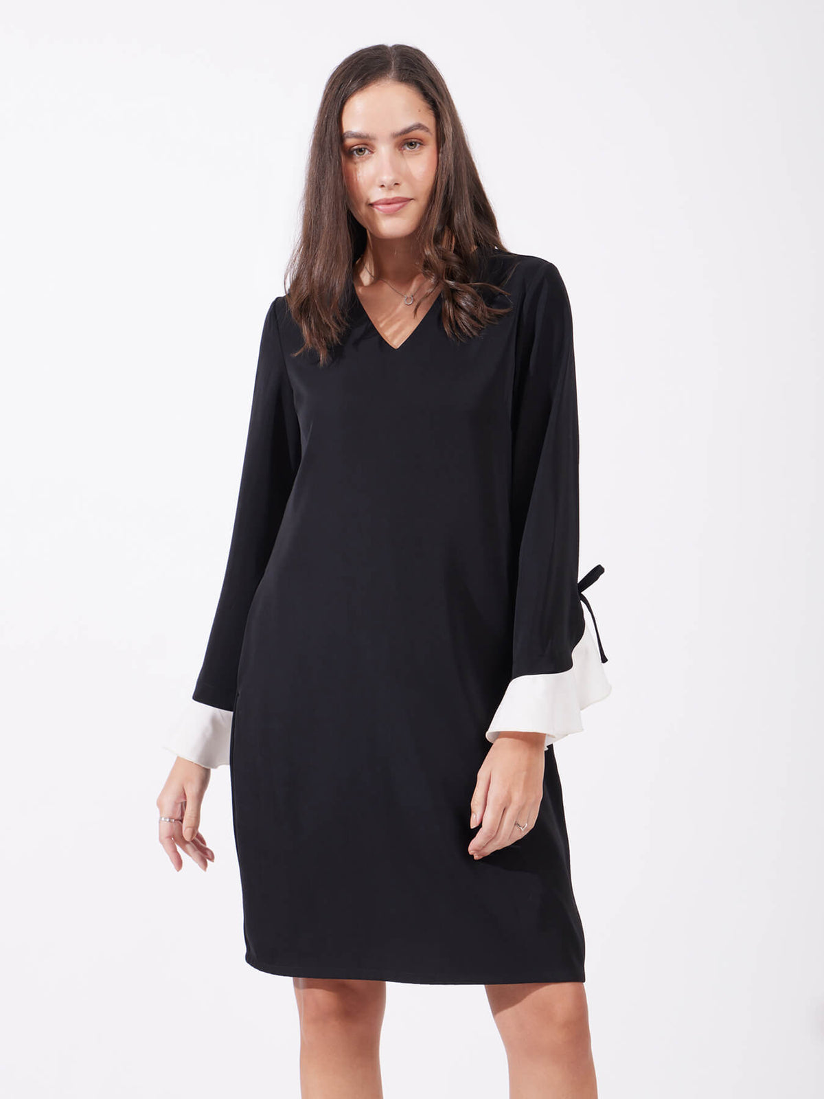 Ruffle Sleeves Shift Dress - Black And White