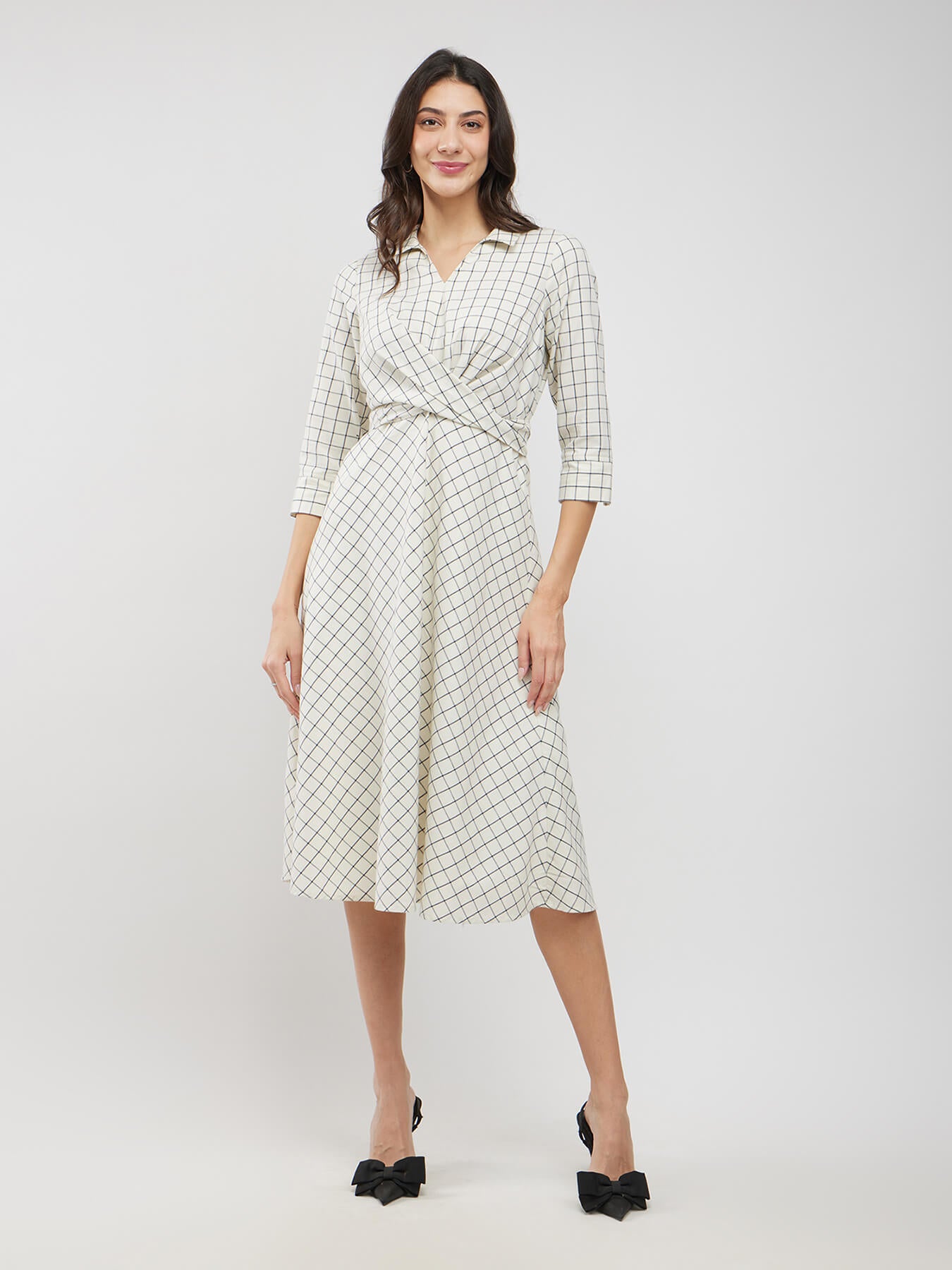 Cotton Checkered Wrap Dress - Off White And Black