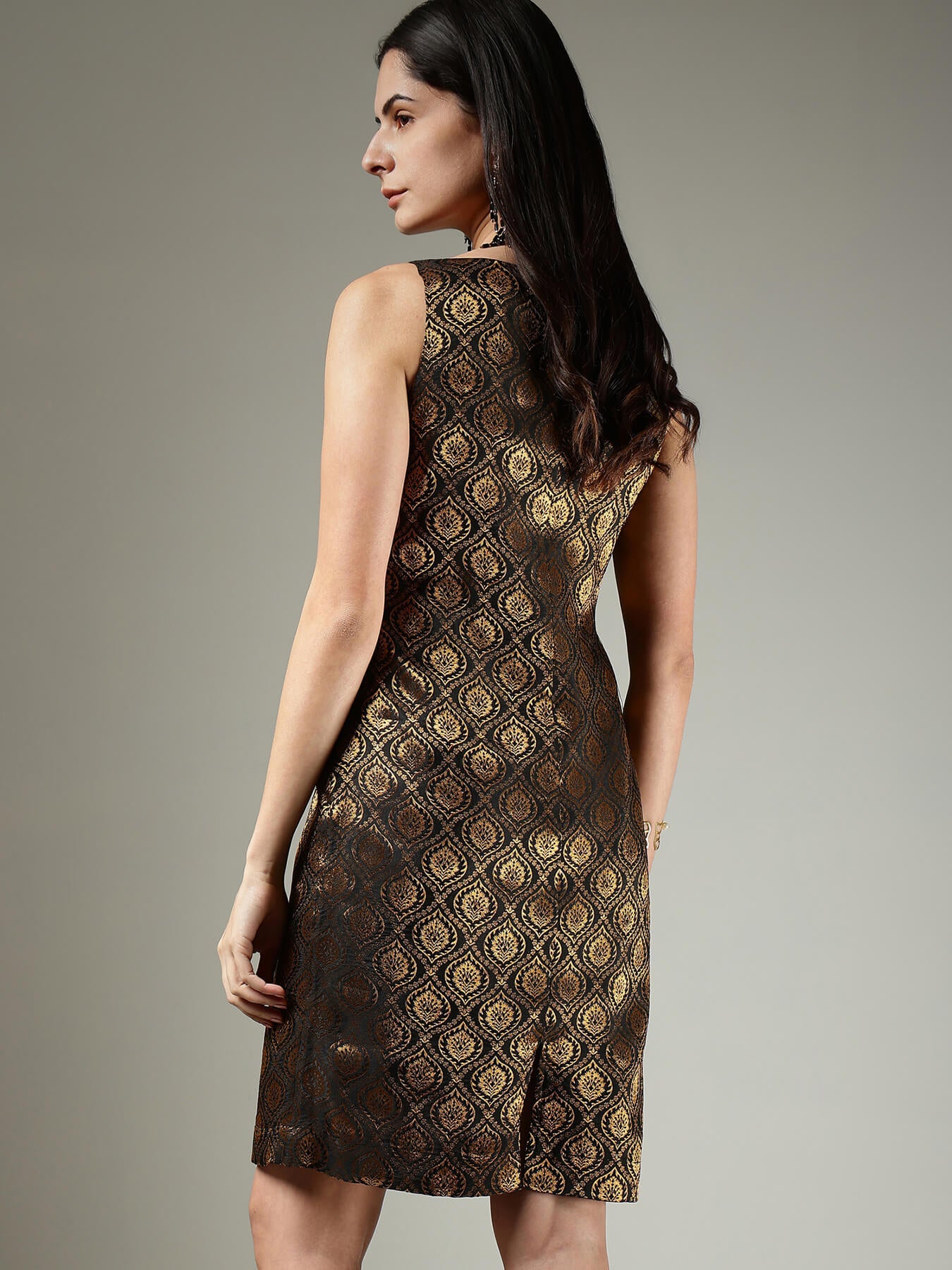 Brocade Shift Dress - Black