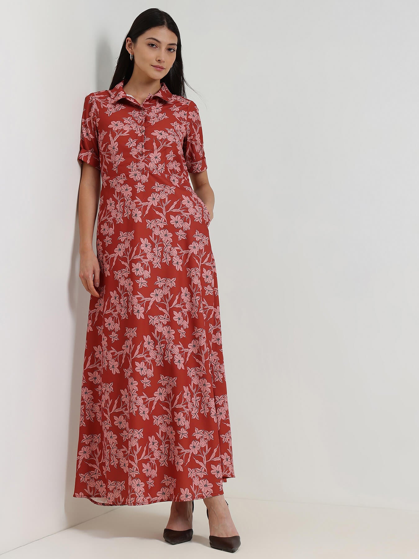 Floral Fit & Flare Maxi Dress - Red