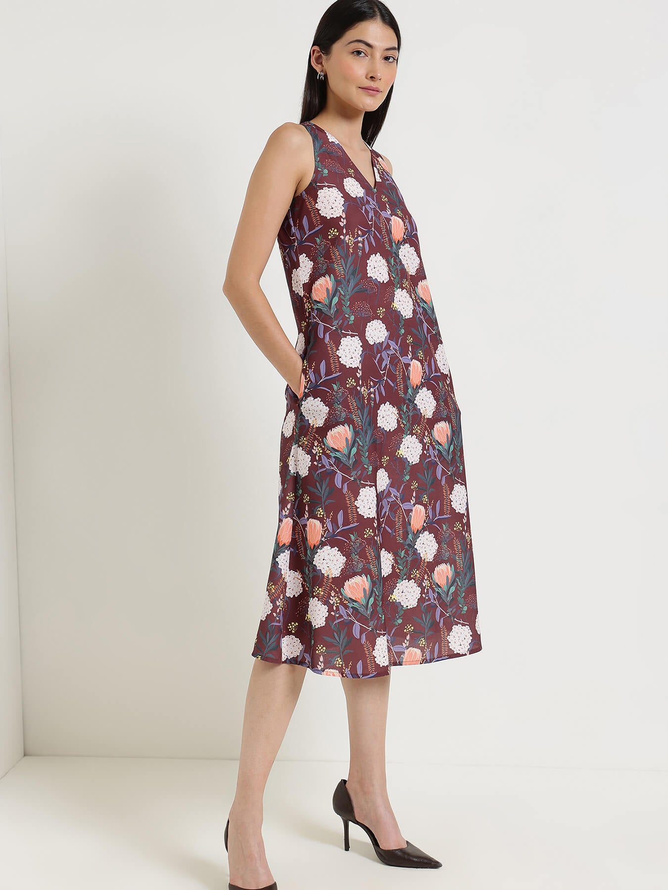 Floral A-Line Midi Dress - Brown
