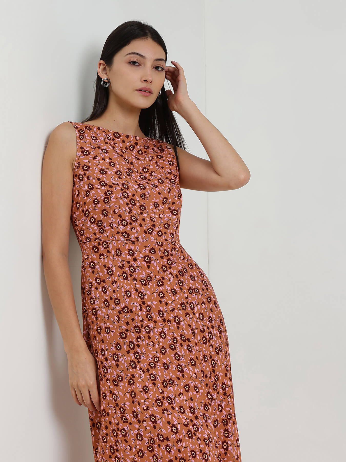 Floral Fit & Flare Maxi Dress - Brown