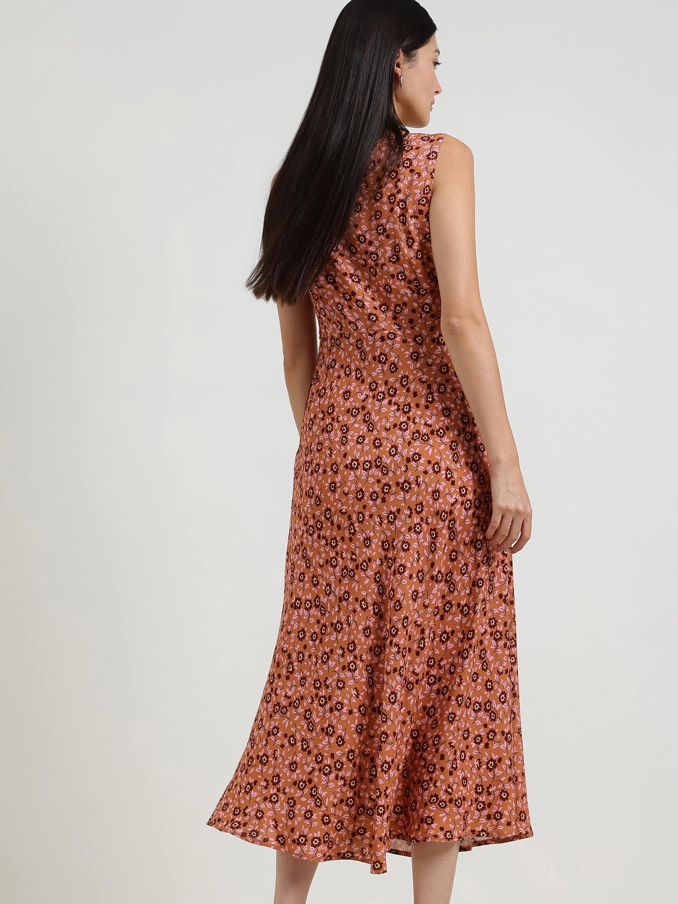 Floral Fit & Flare Maxi Dress - Brown