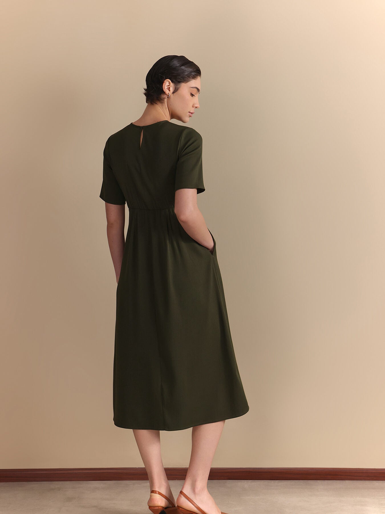 Round Collar Midi Dress - Olive
