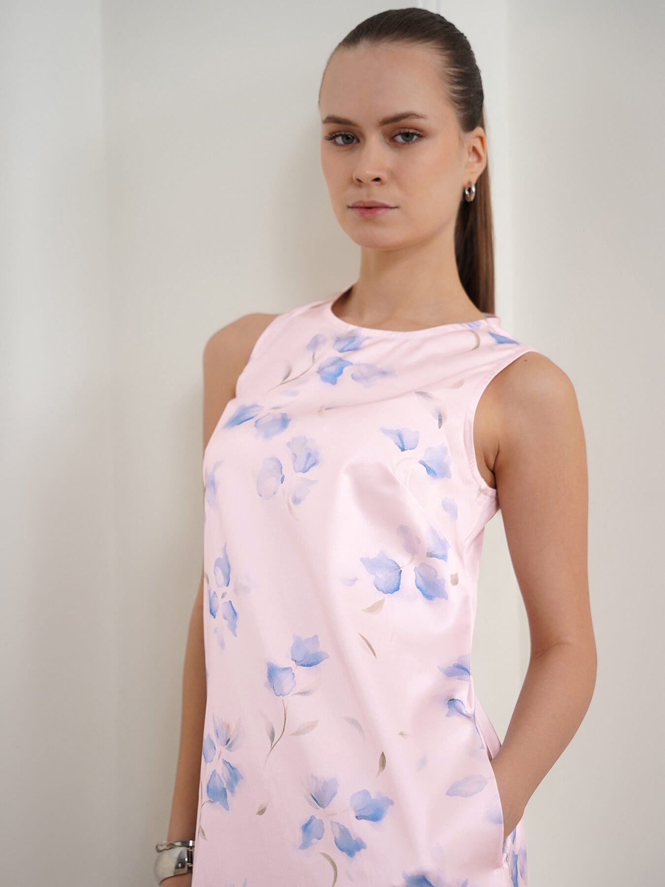 Satin Floral Shift Dress - Pink