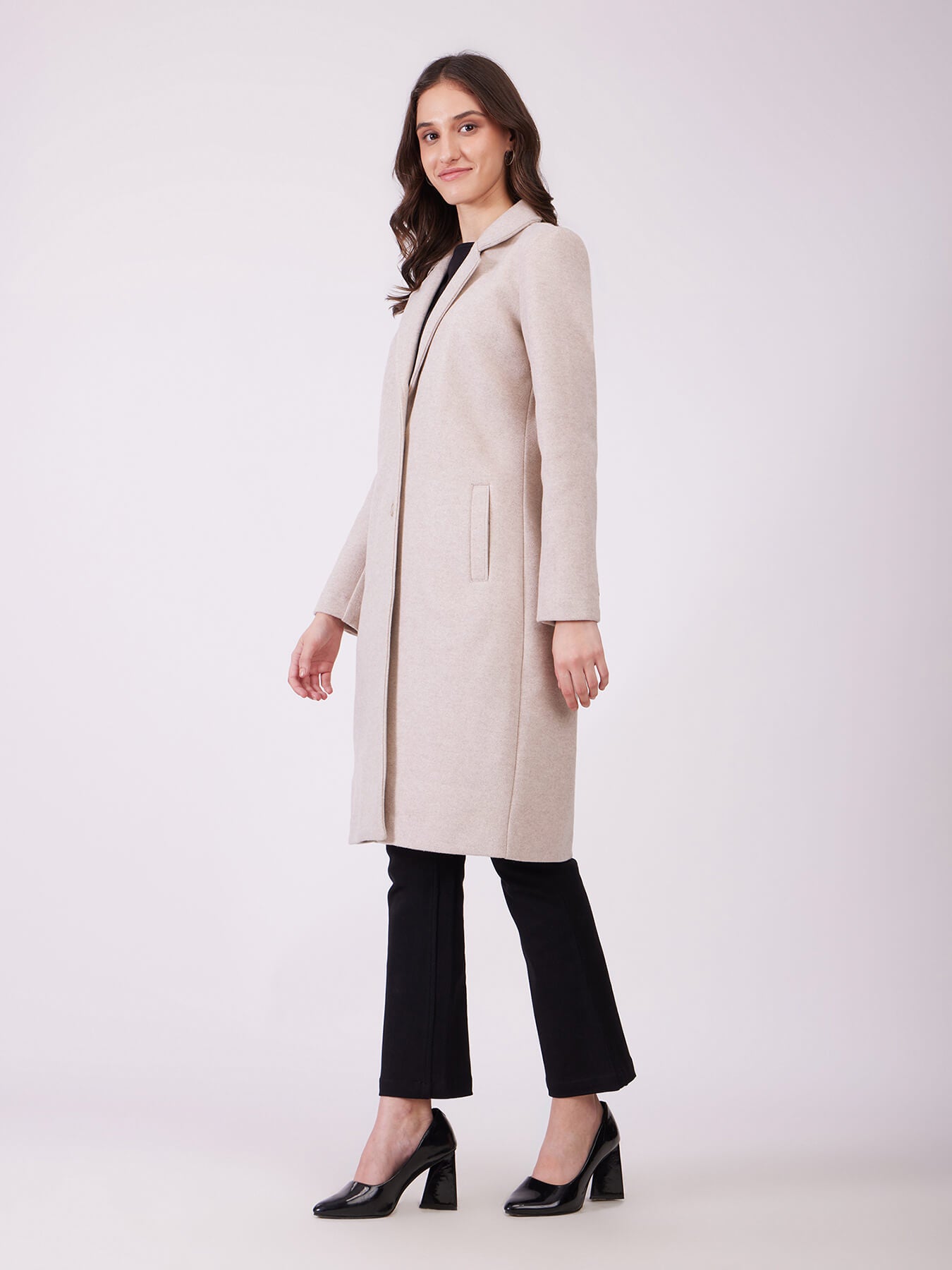 Knitted Single Breasted Overcoat - Beige