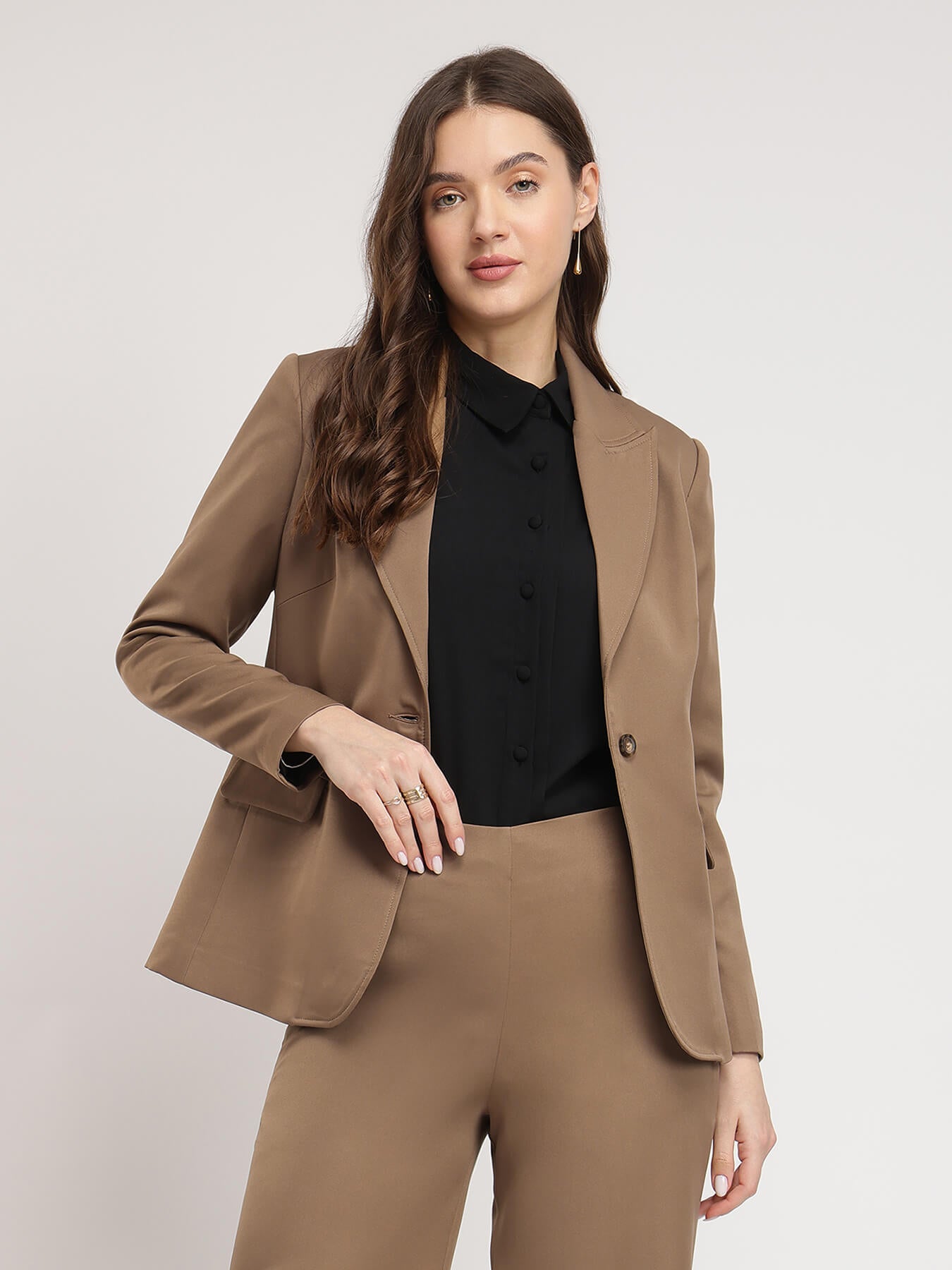 Single Breasted Blazer - Beige