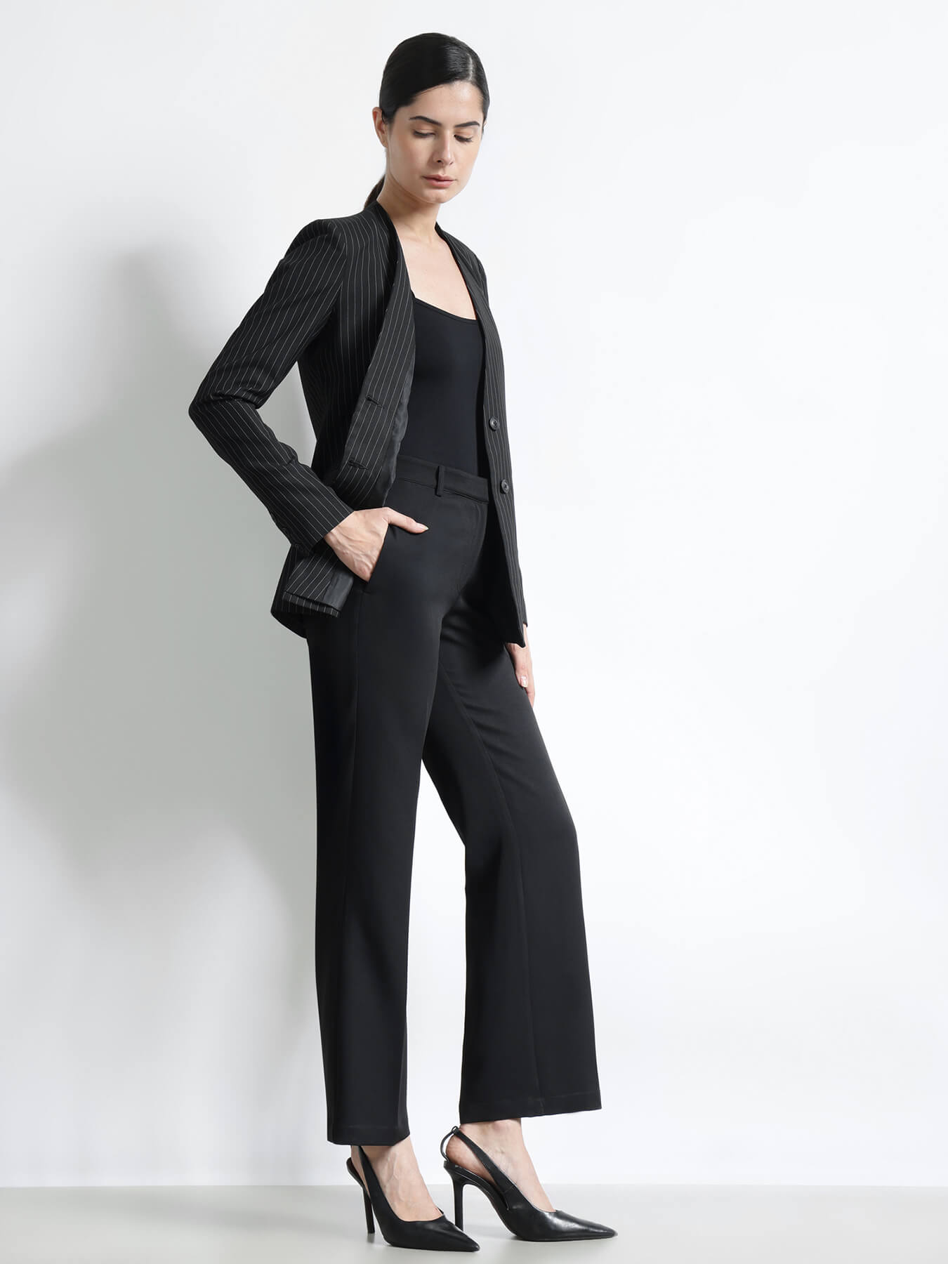 Single Breasted Blazer -  Black
