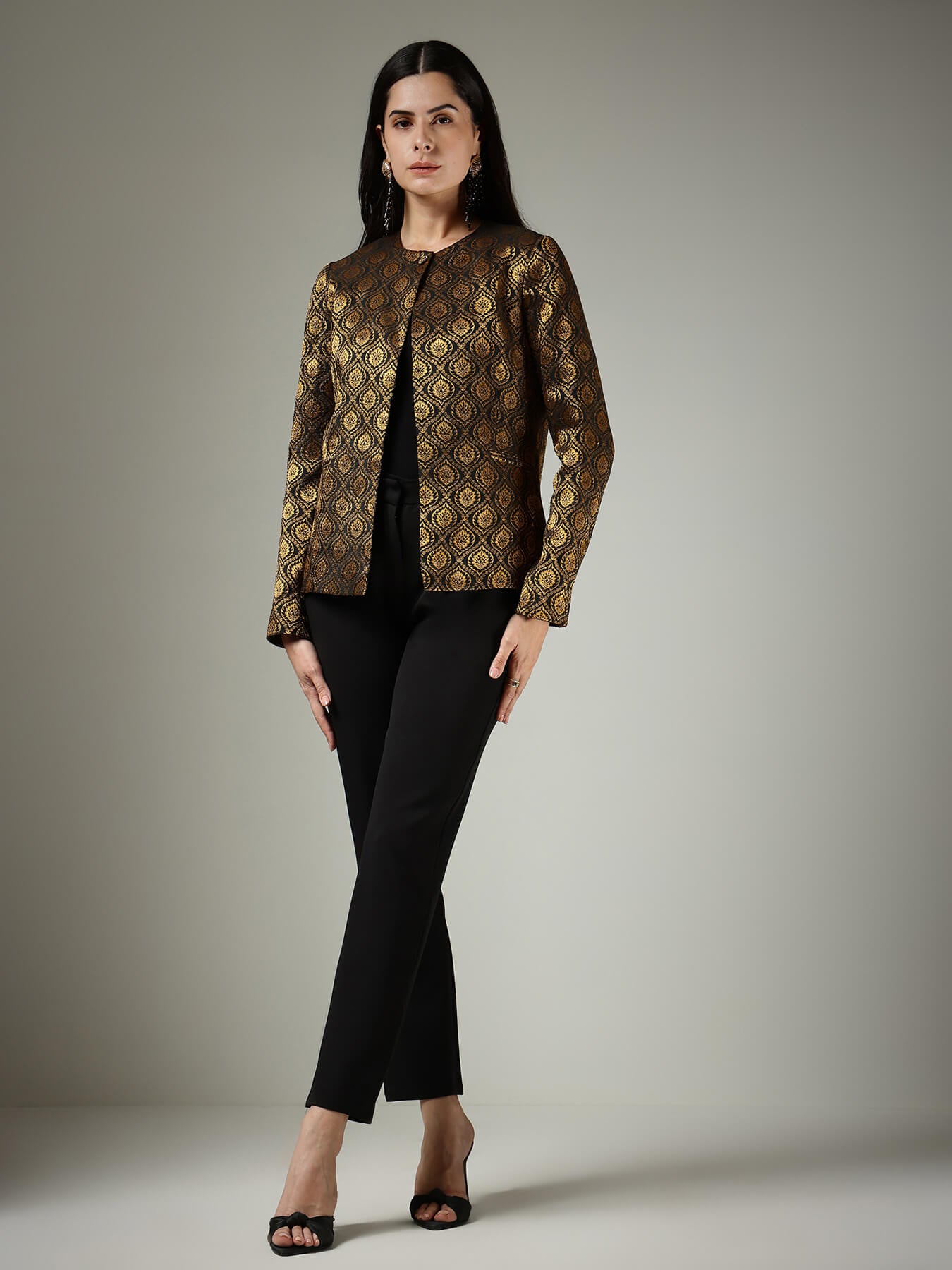 Brocade Round Neck Jacket - Black